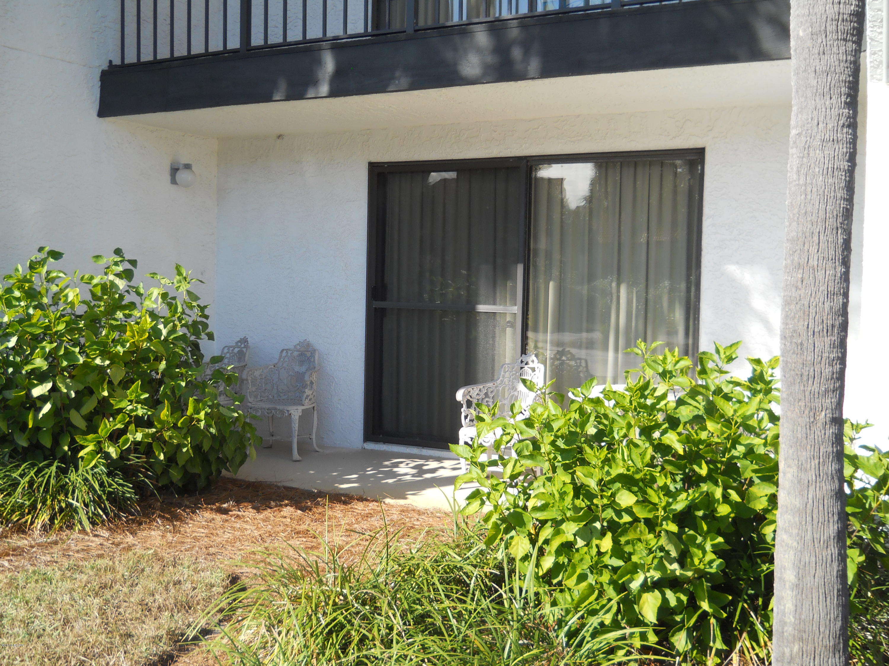 Edgewater Golf Villas V-A - Residential