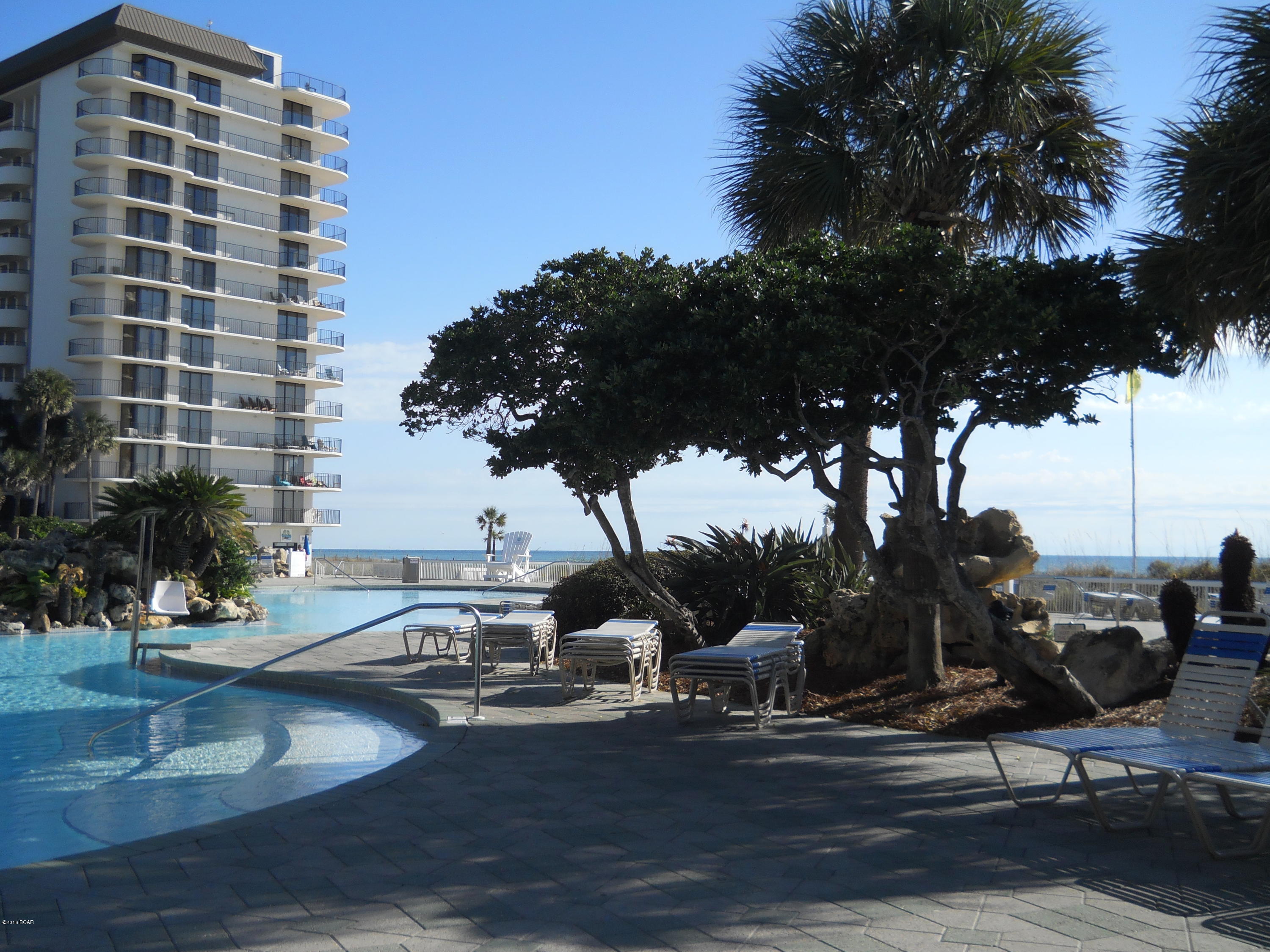 Edgewater Golf Villas V-A - Residential