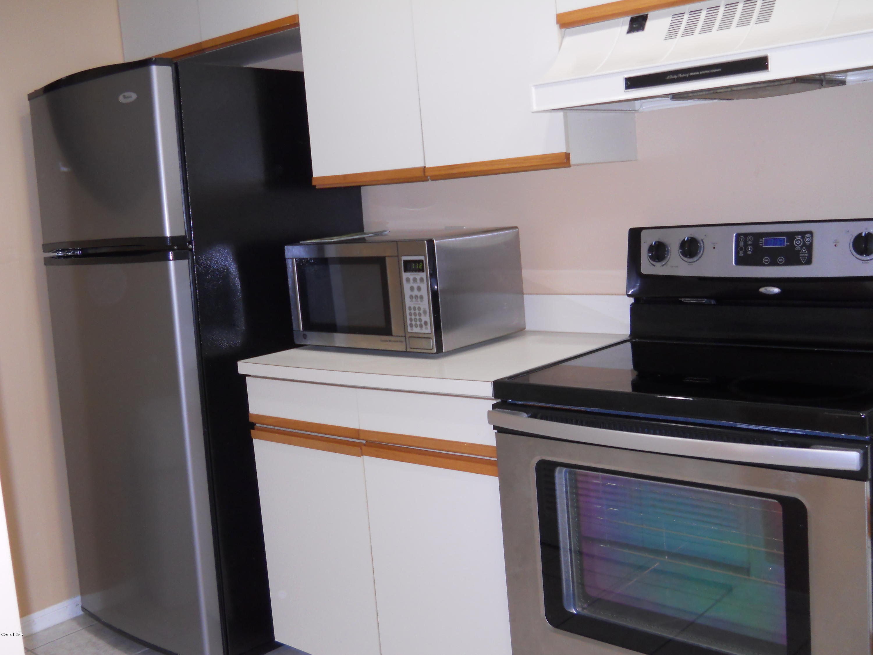 Edgewater Golf Villas V-A - Residential