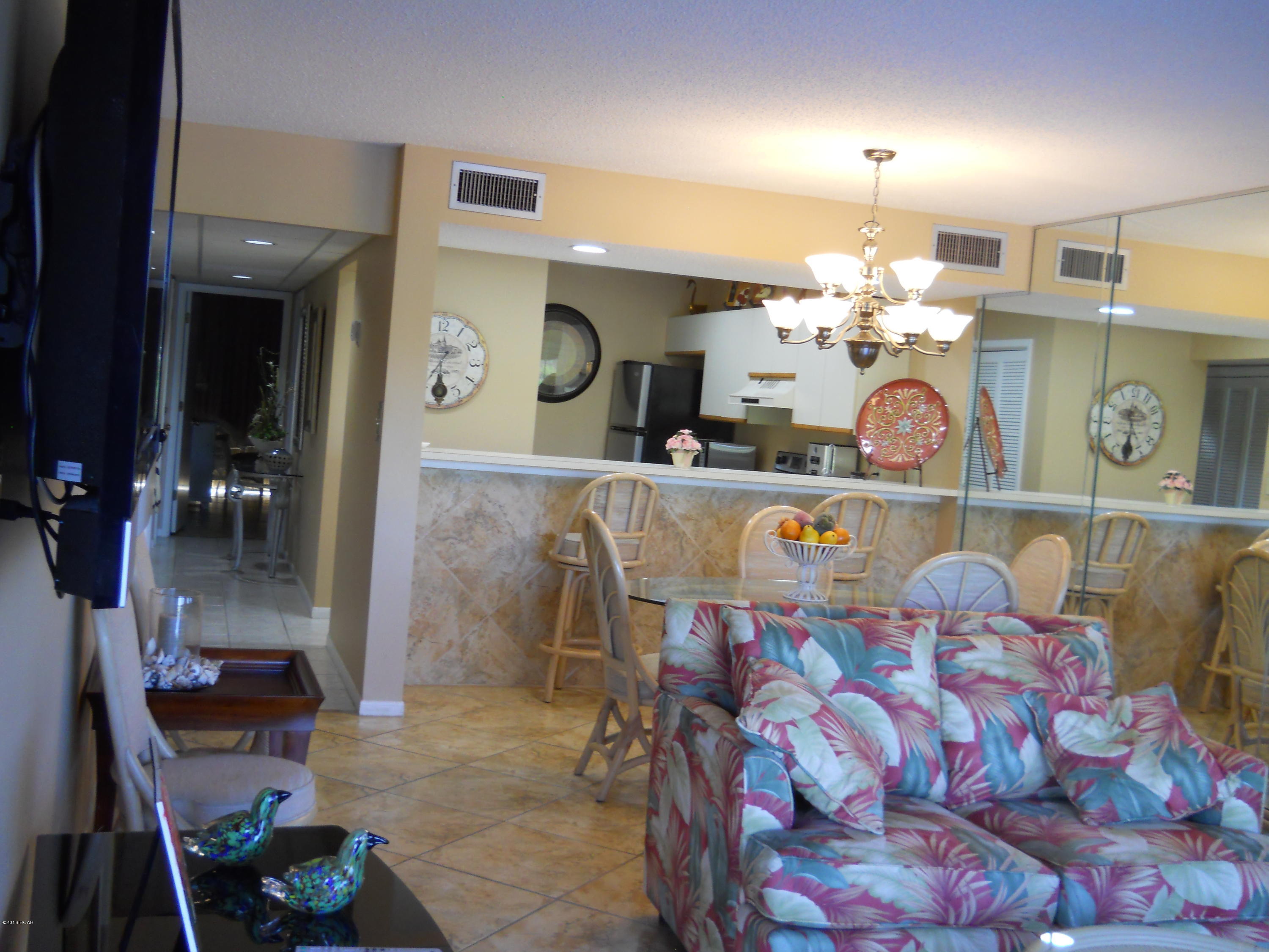 Edgewater Golf Villas V-A - Residential