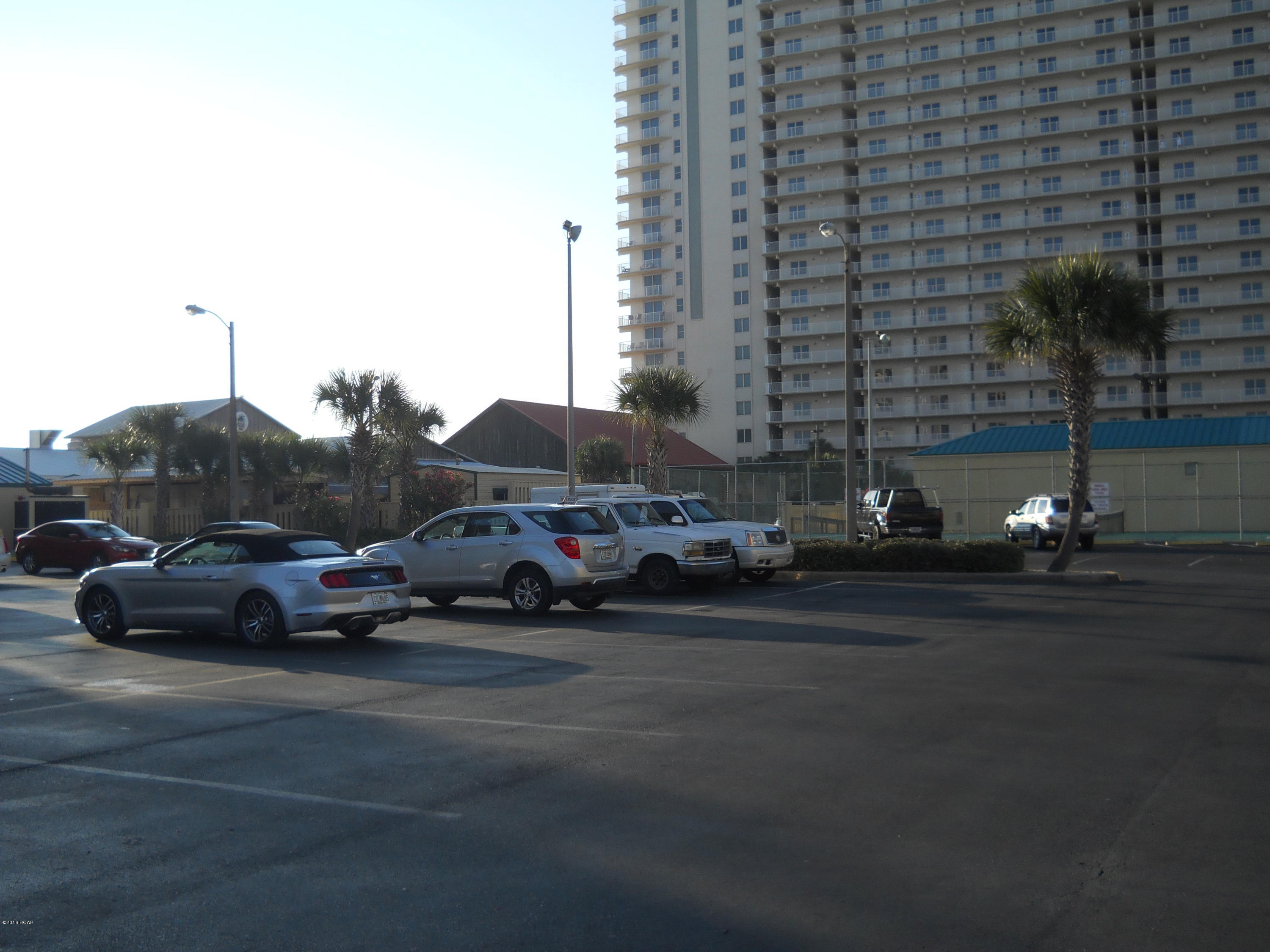 Edgewater Golf Villas V-A - Residential