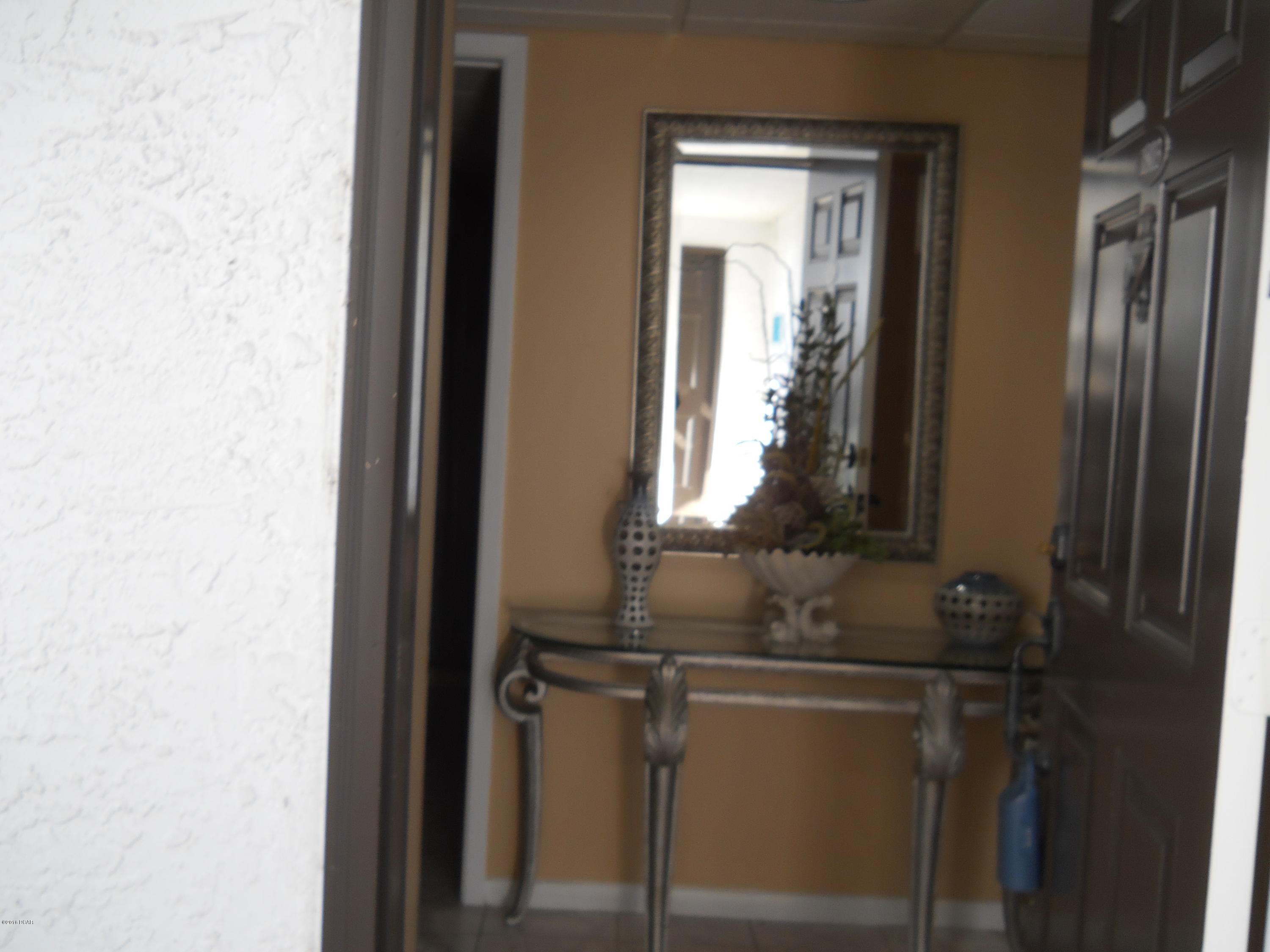 Edgewater Golf Villas V-A - Residential