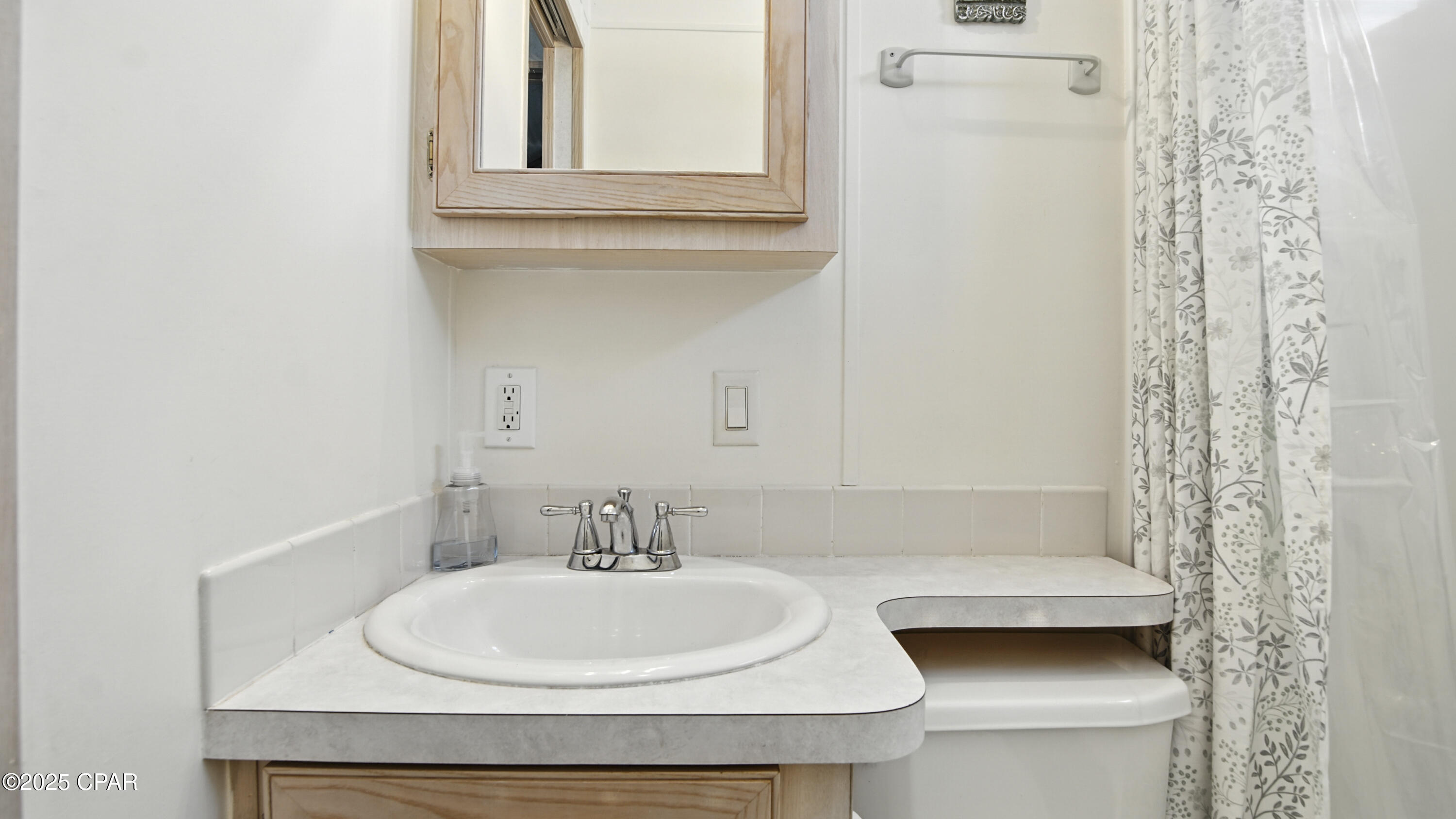 Emerald Pointe Resort - Residential Lease