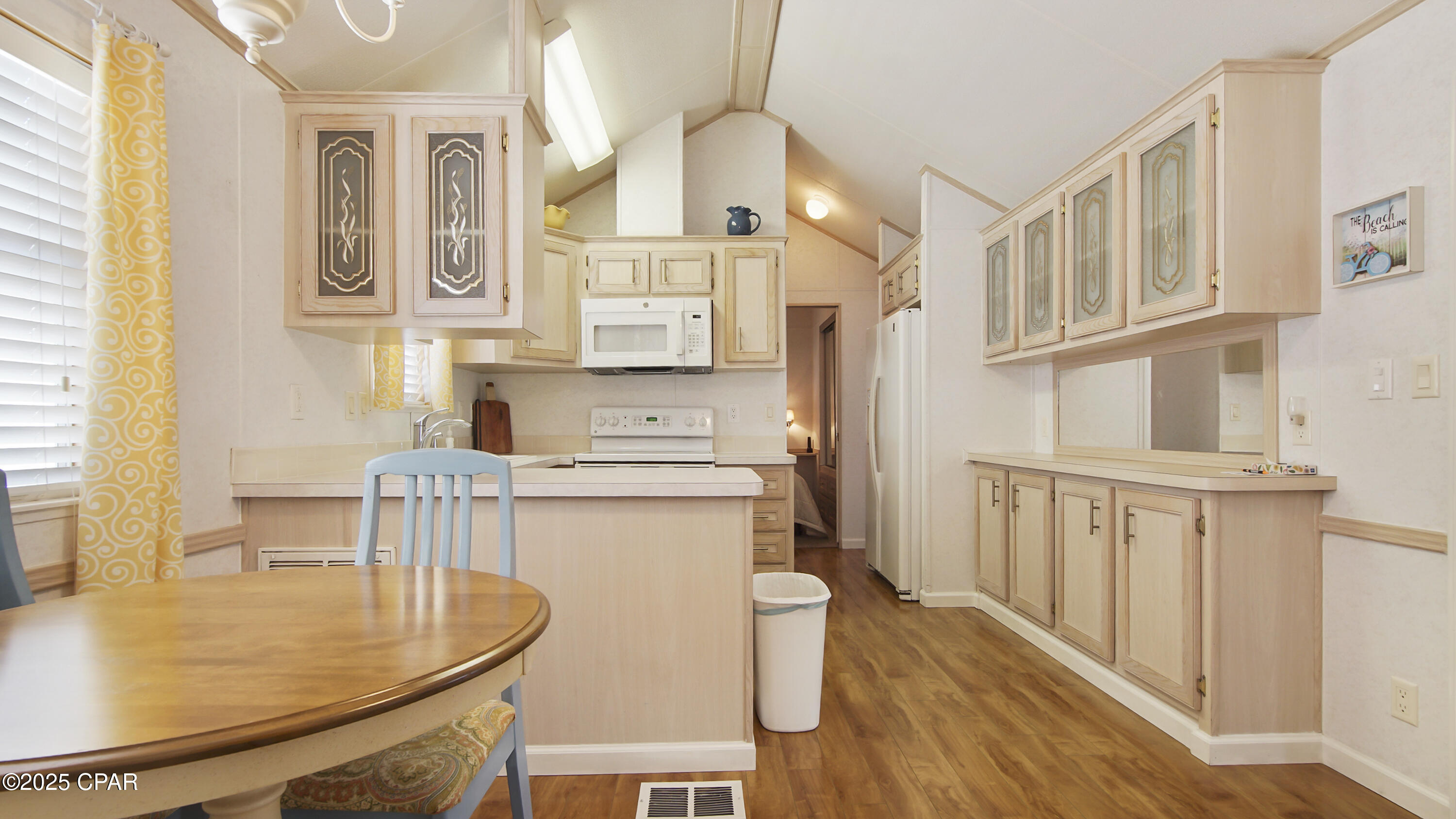 Emerald Pointe Resort - Residential Lease