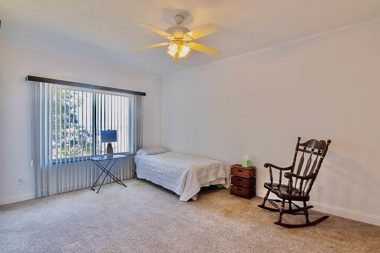 Colony Club - Residential