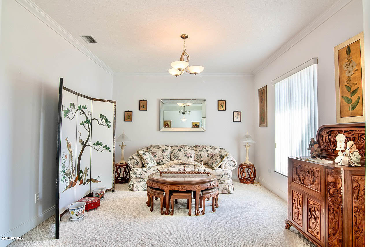 Colony Club - Residential