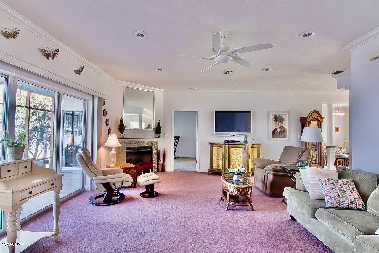 Colony Club - Residential