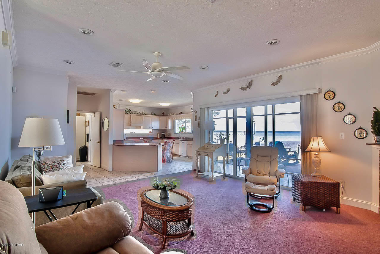 Colony Club - Residential