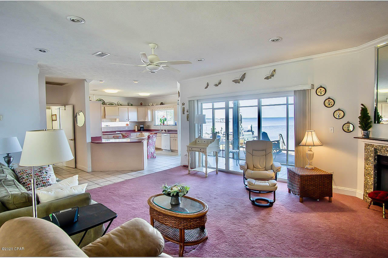 Colony Club - Residential