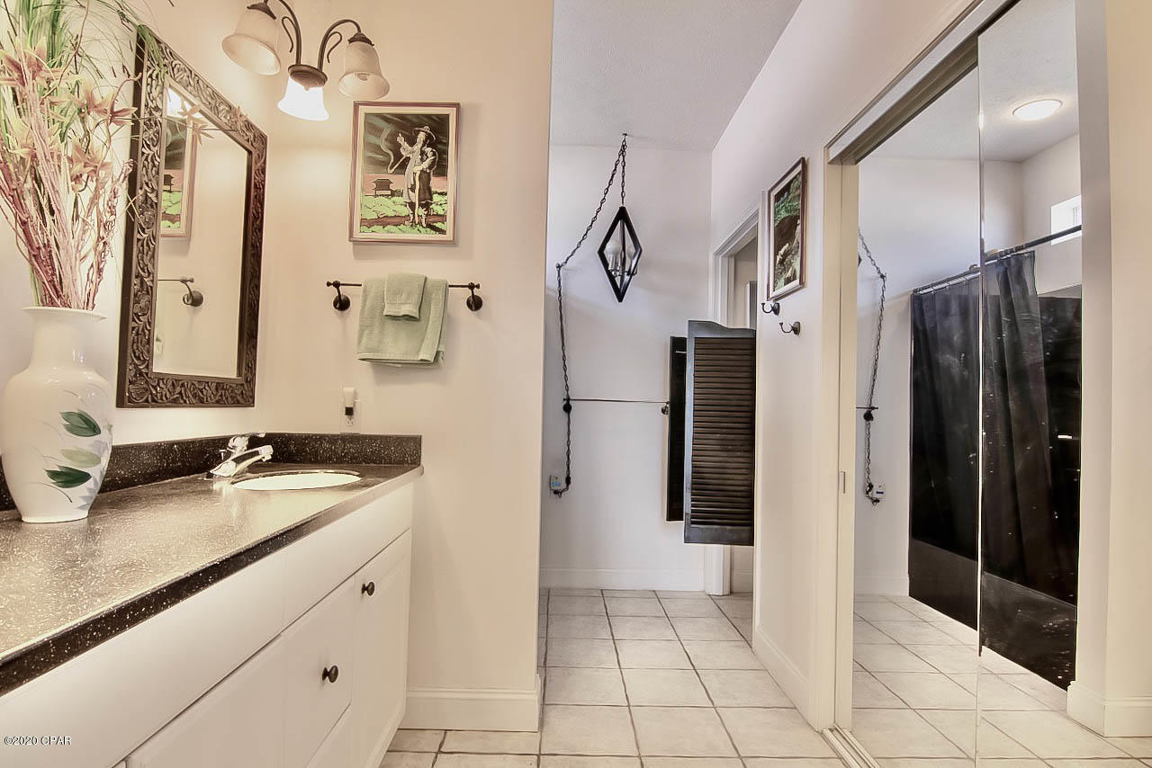 Colony Club - Residential