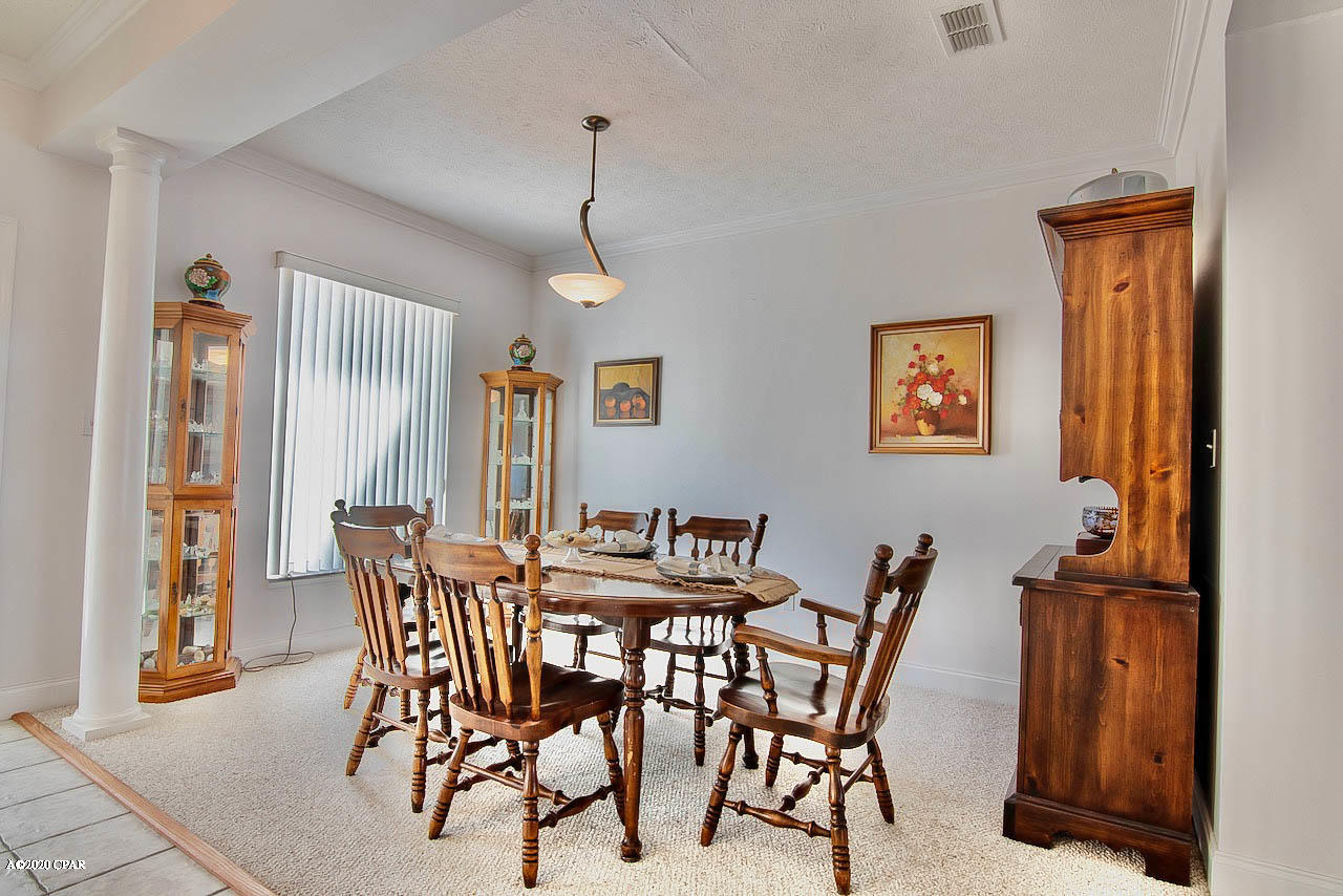 Colony Club - Residential