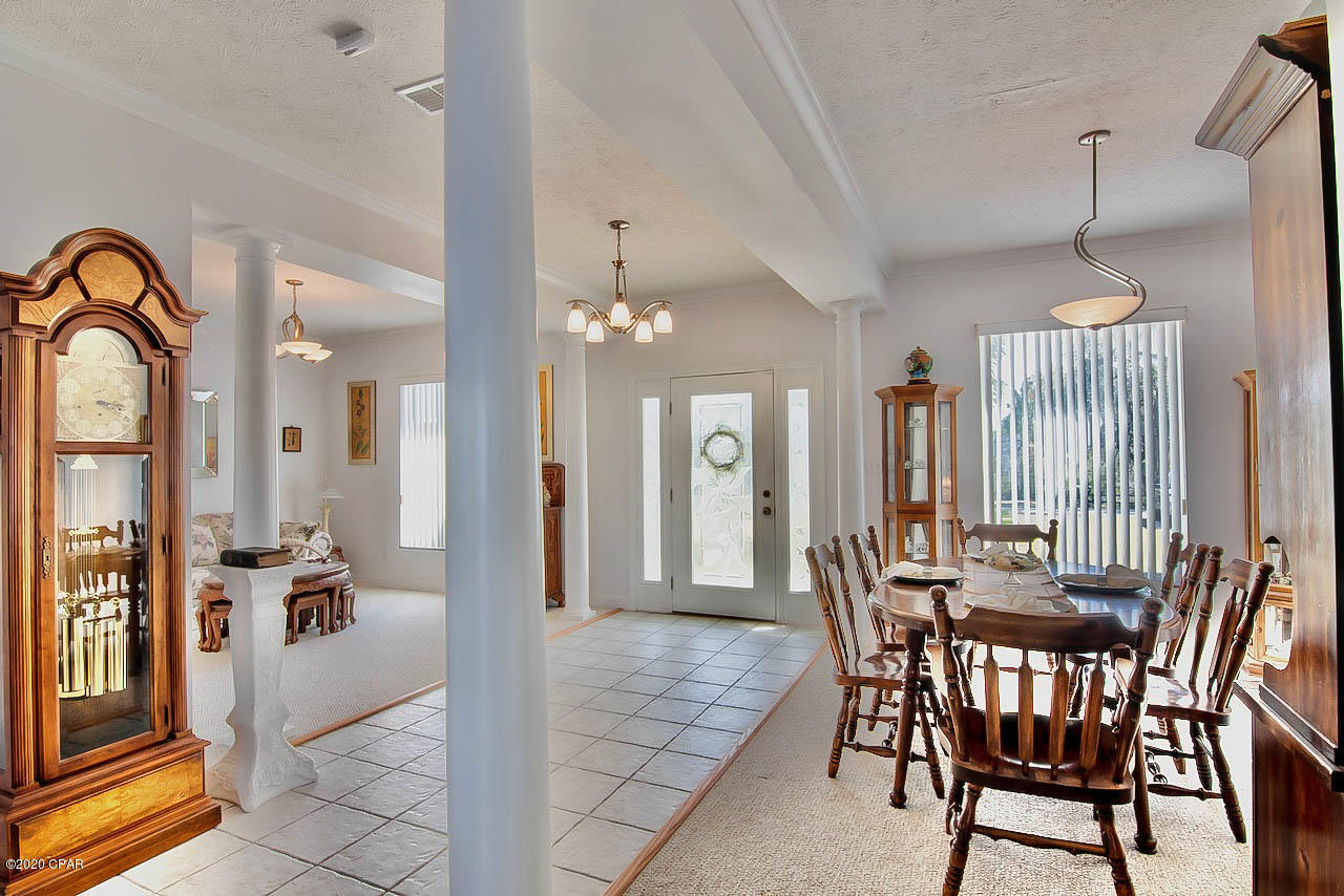 Colony Club - Residential