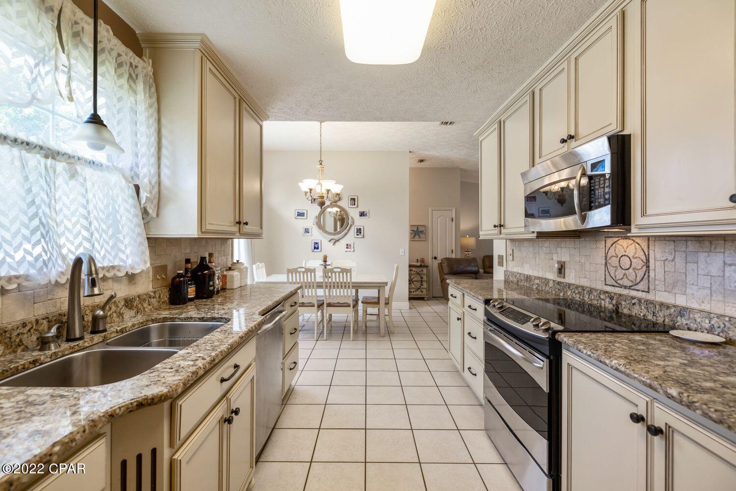 Fernwood Park - Residential