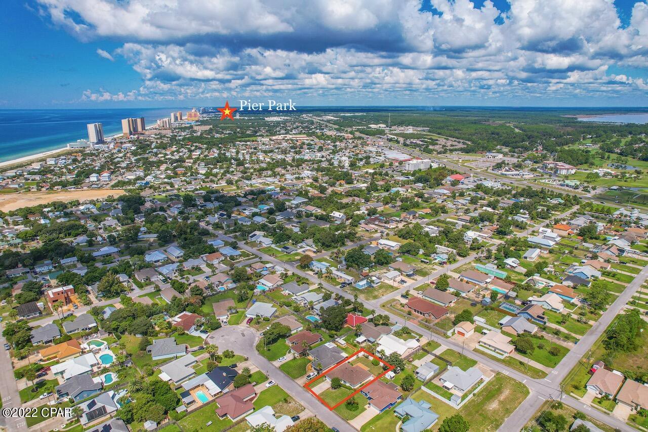 Fernwood Park - Residential