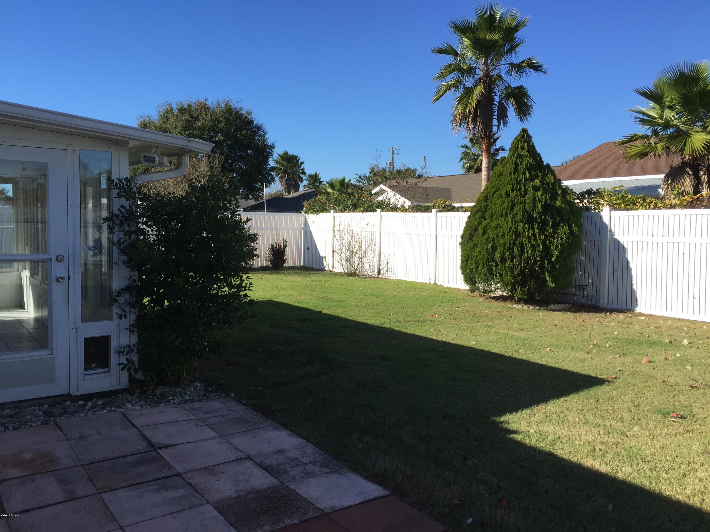 Fernwood Park - Residential