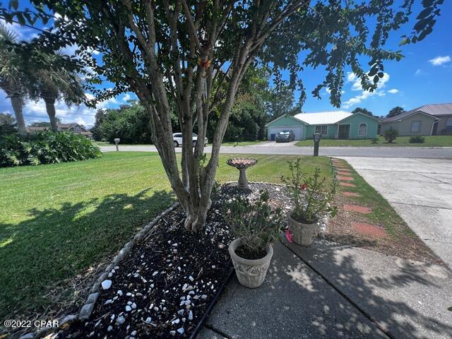Fernwood Park - Residential