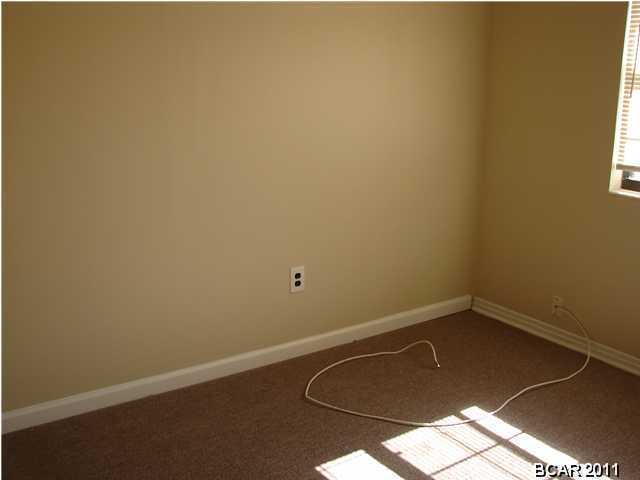 Lake Drive Heights 1st - Residential Lease