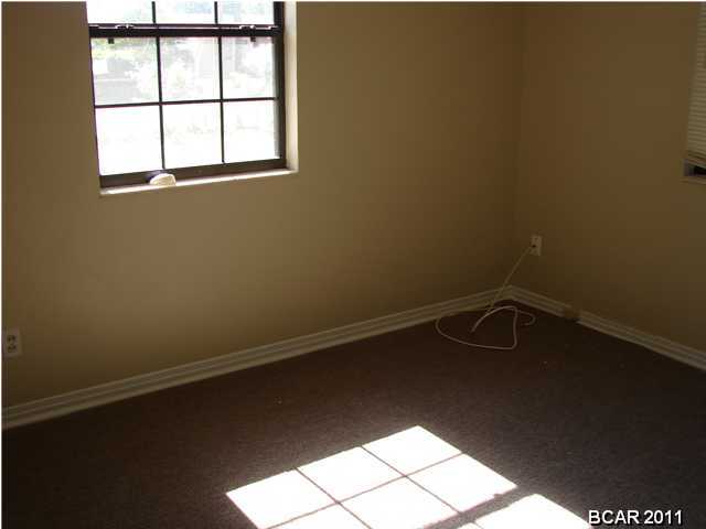 Lake Drive Heights 1st - Residential Lease