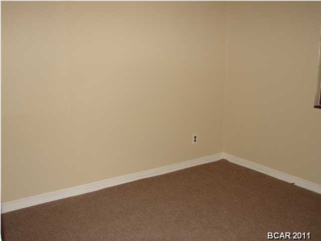 Lake Drive Heights 1st - Residential Lease