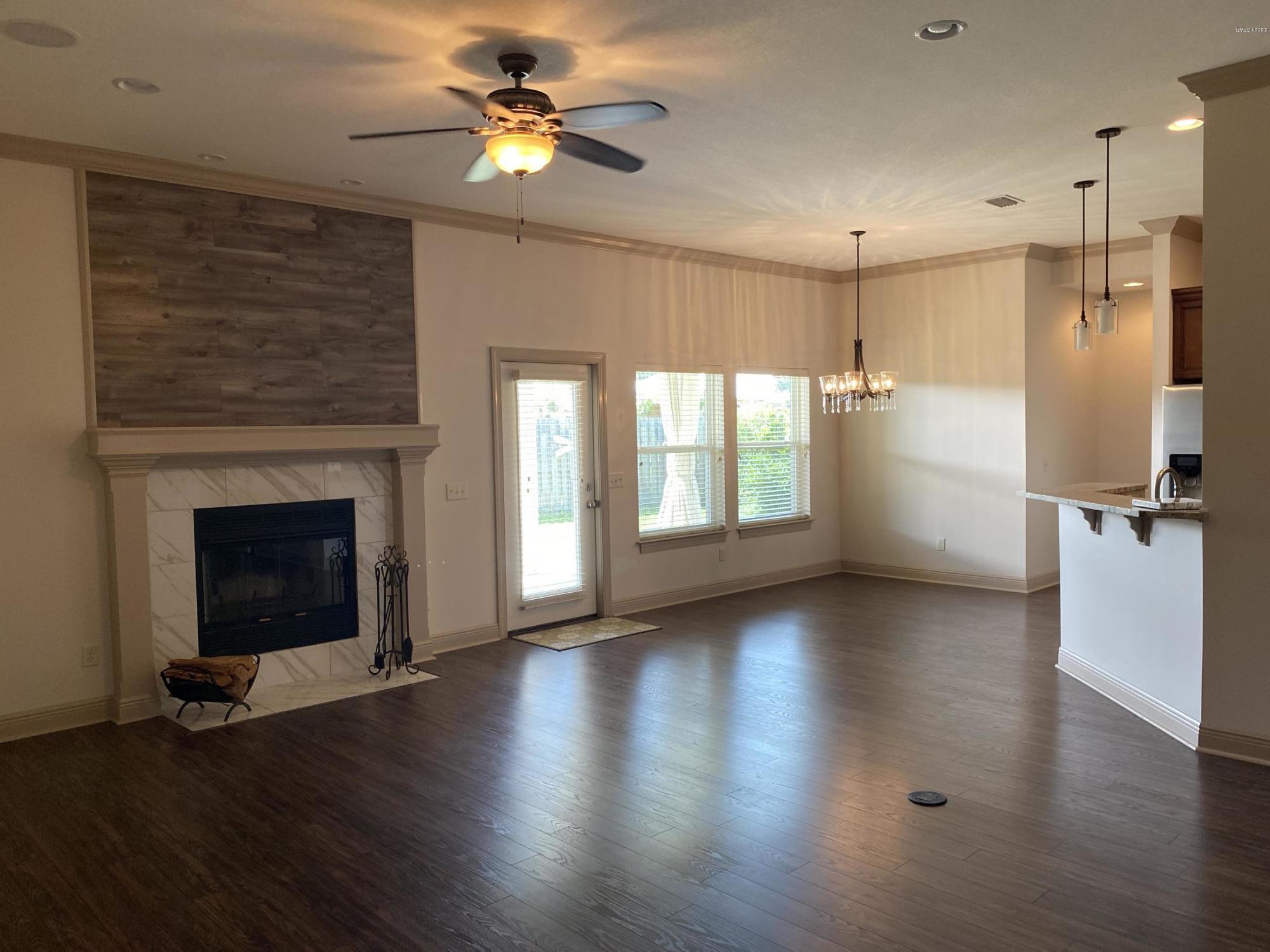 Hidden Pines Phase I - Residential Lease