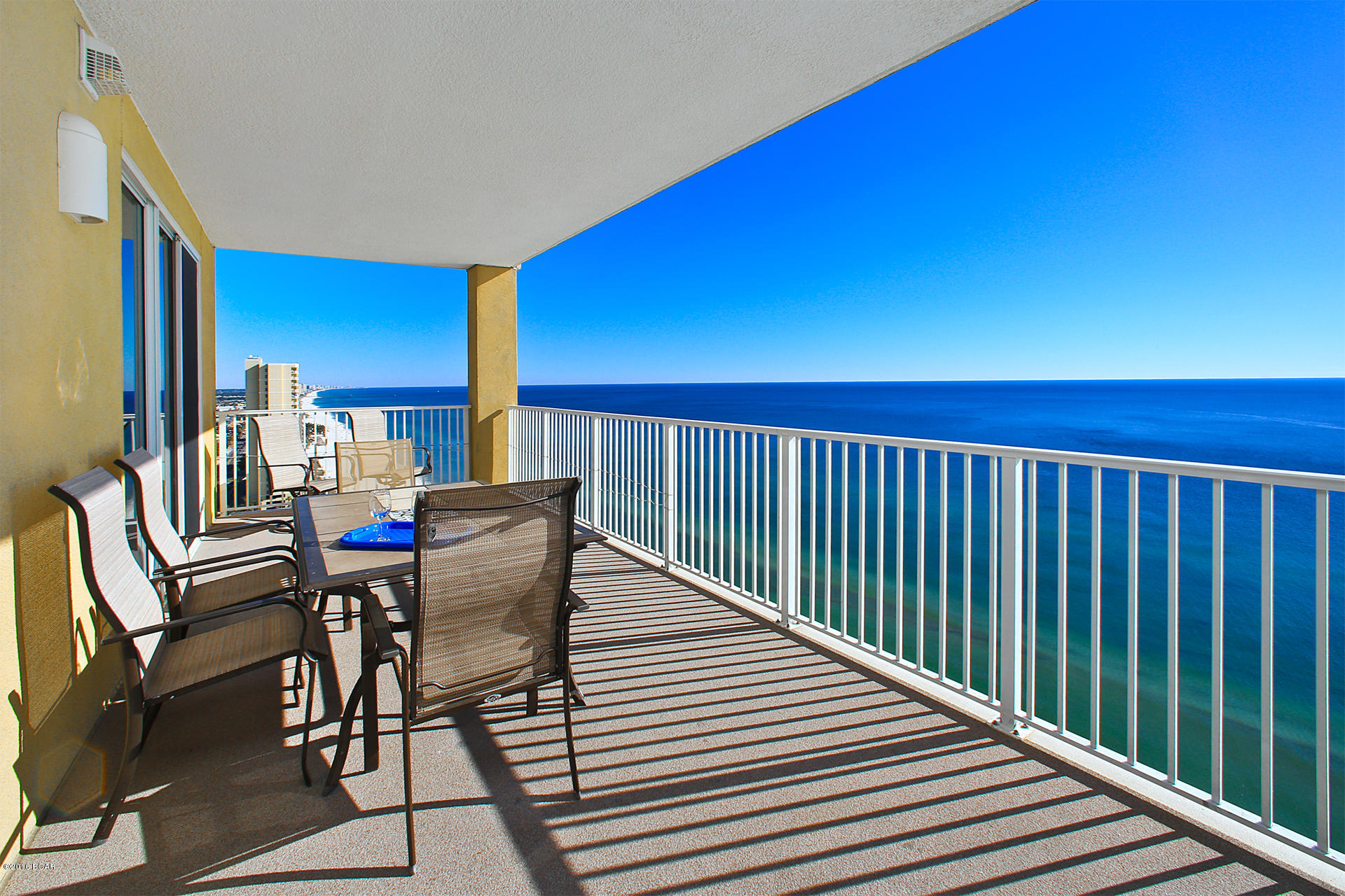 Tropic Winds - Residential