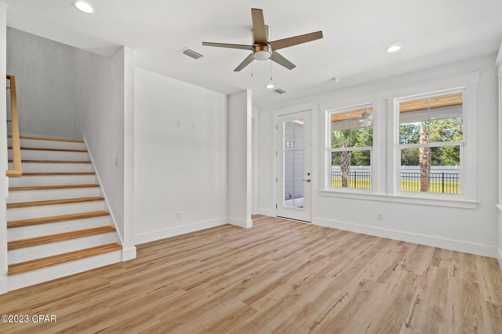 Holiday Beach Unit 14 - Residential