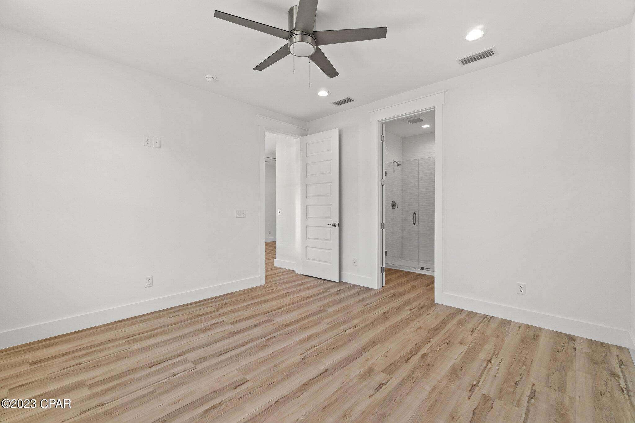 Holiday Beach Unit 14 - Residential