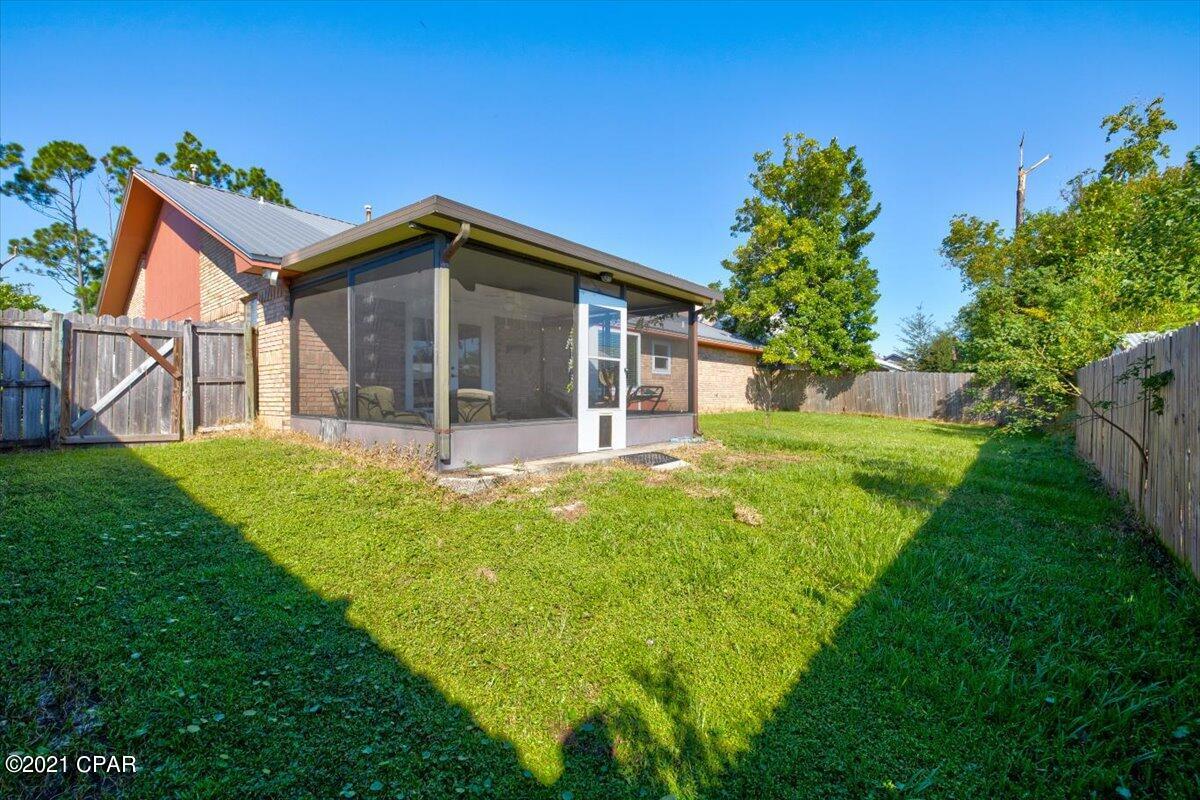 Boat Race Estates - Residential