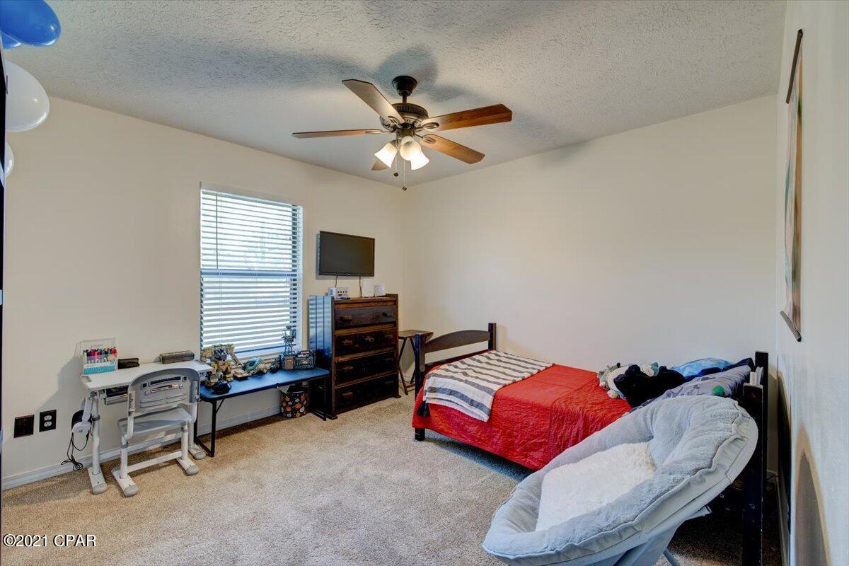 Boat Race Estates - Residential