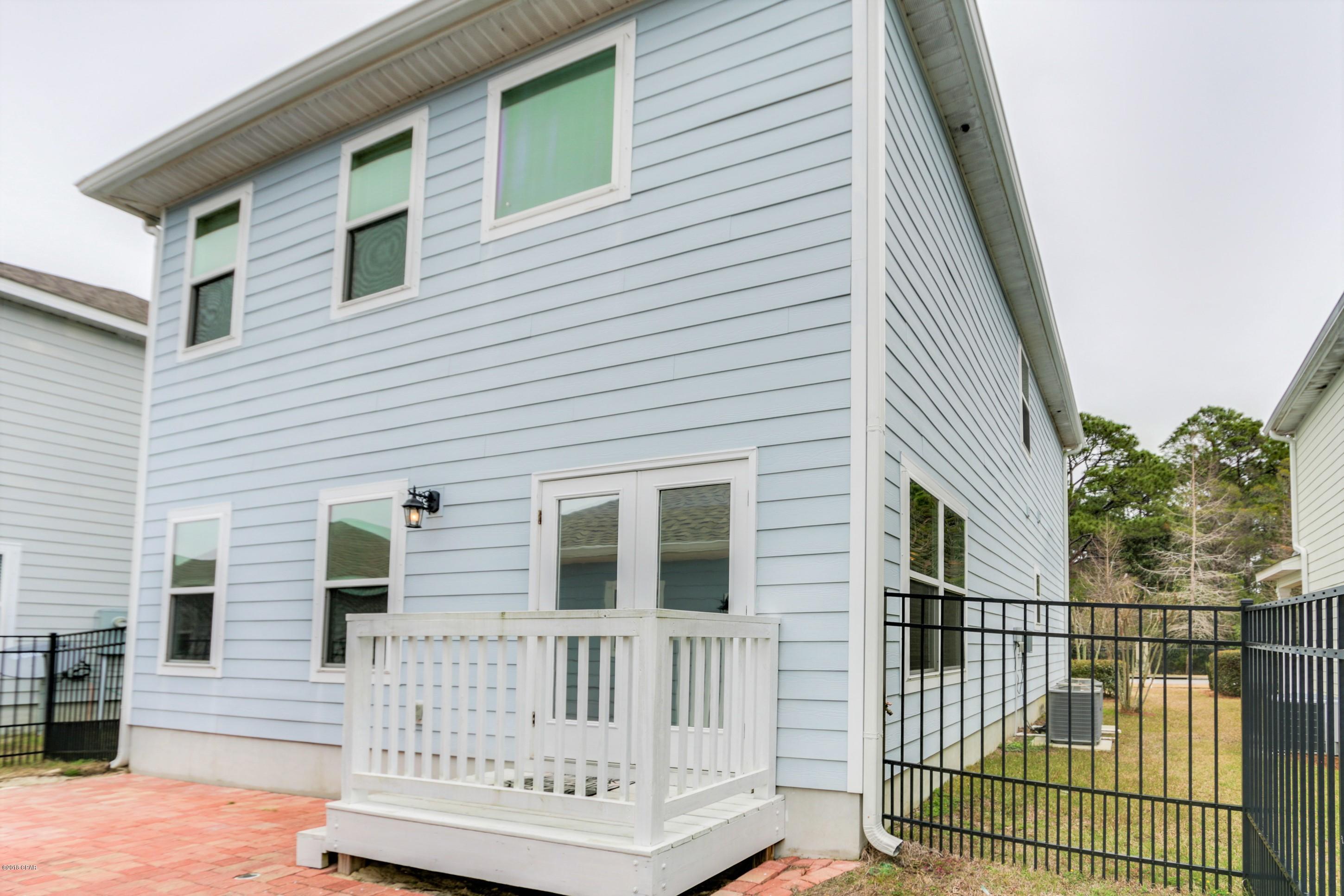 Magnolia Bay Club - Residential