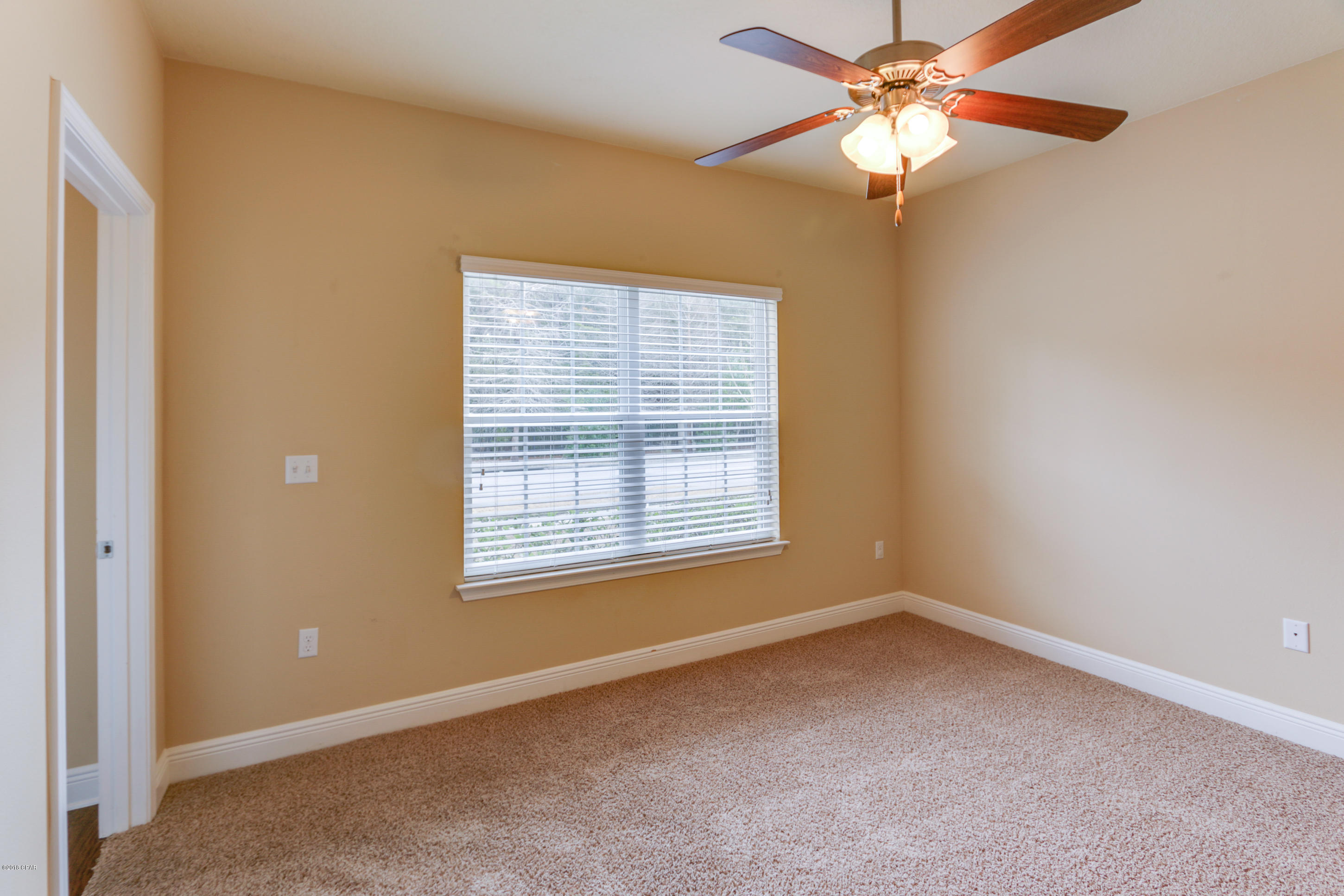 Magnolia Bay Club - Residential