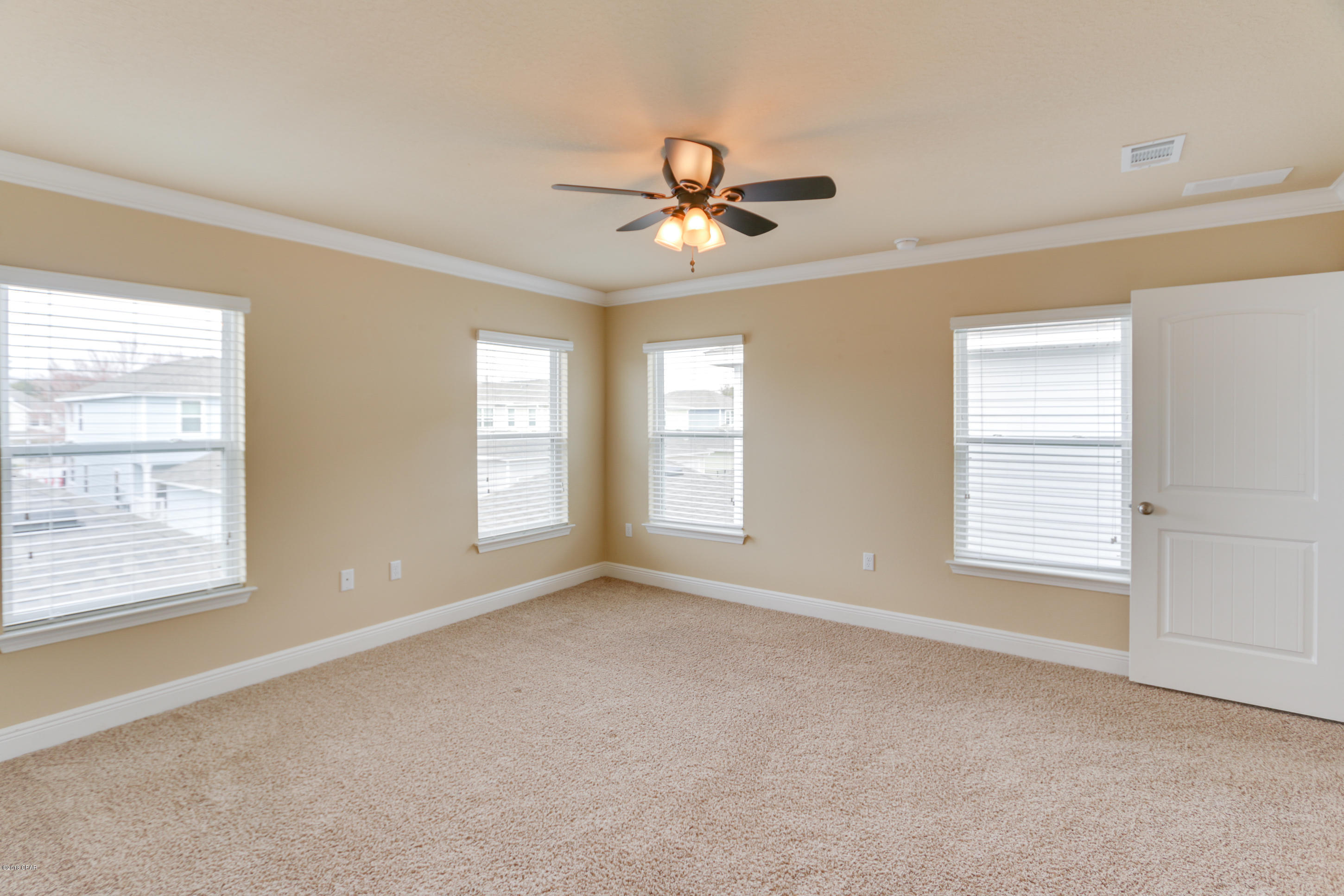 Magnolia Bay Club - Residential