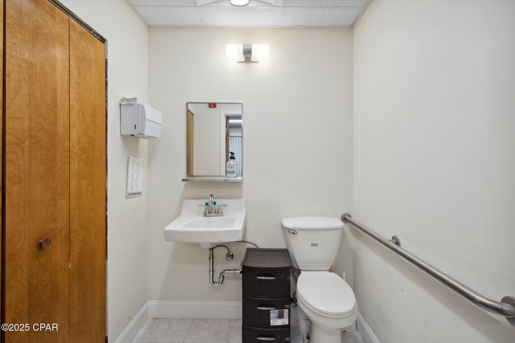 Gulf Coast Medical Plaza - Commercial Sale