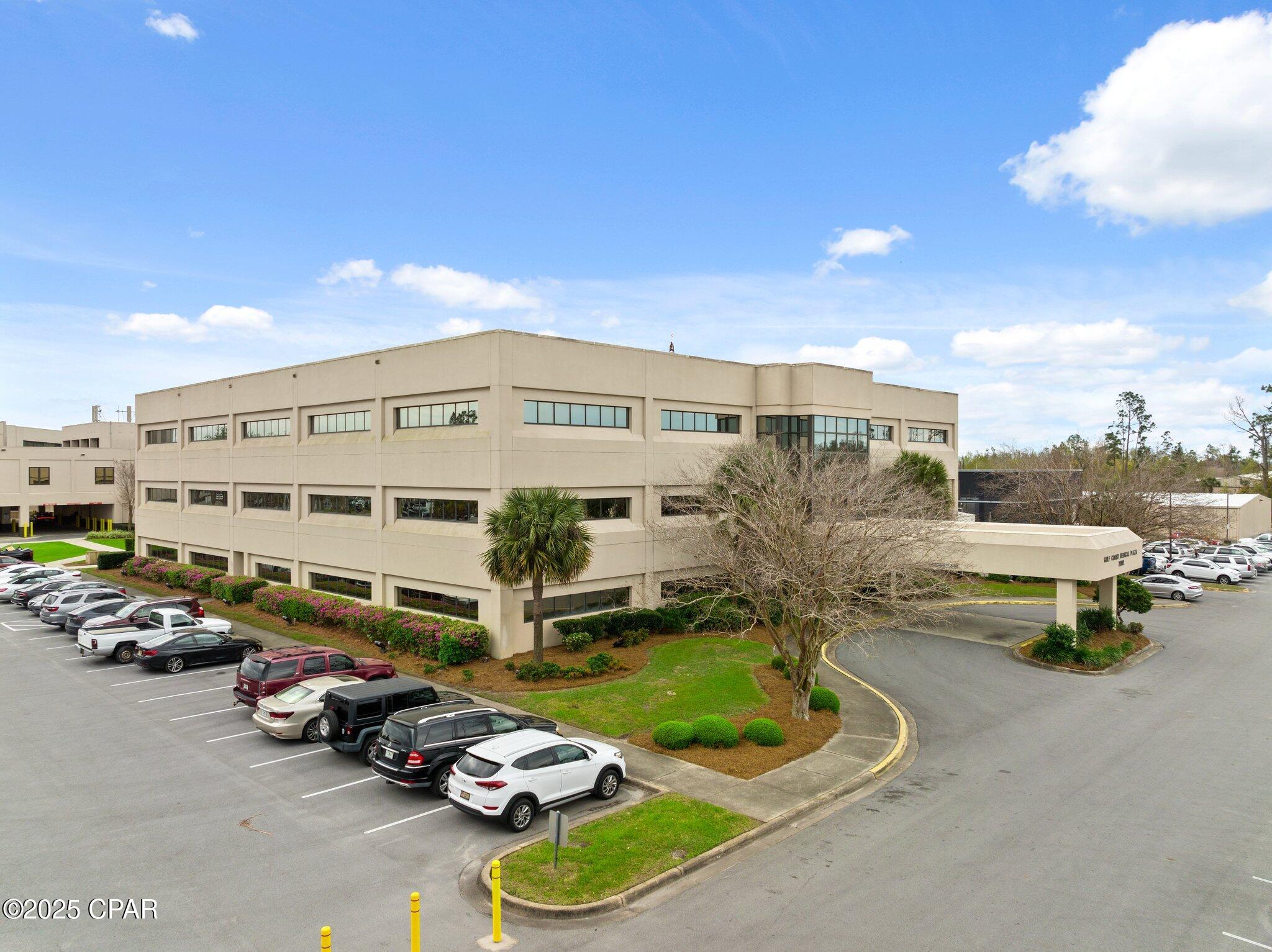 Gulf Coast Medical Plaza - Commercial Sale