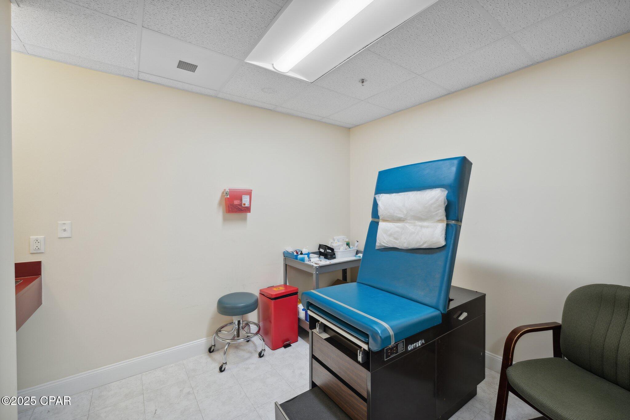 Gulf Coast Medical Plaza - Commercial Sale