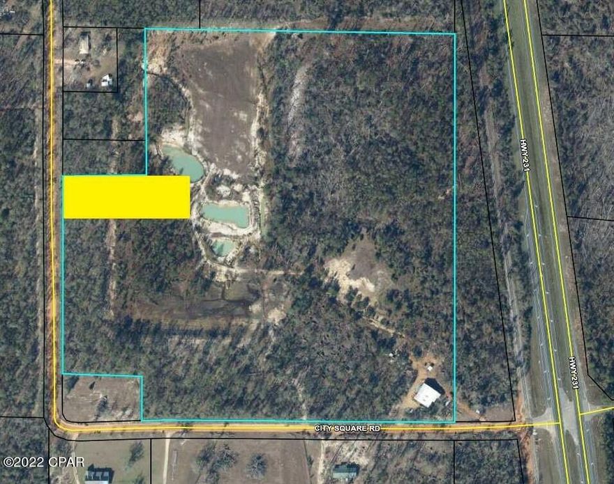 Nice, 1 Acre wooded, residential lot.  Perfect place to build your dream home or place a mobile home. Conveniently located not far off of Hwy 231.  



*Parcel was surveyed out of a larger piece.  Additional 1 acre parcel available on separate listing.  See attached survey in documents.*
