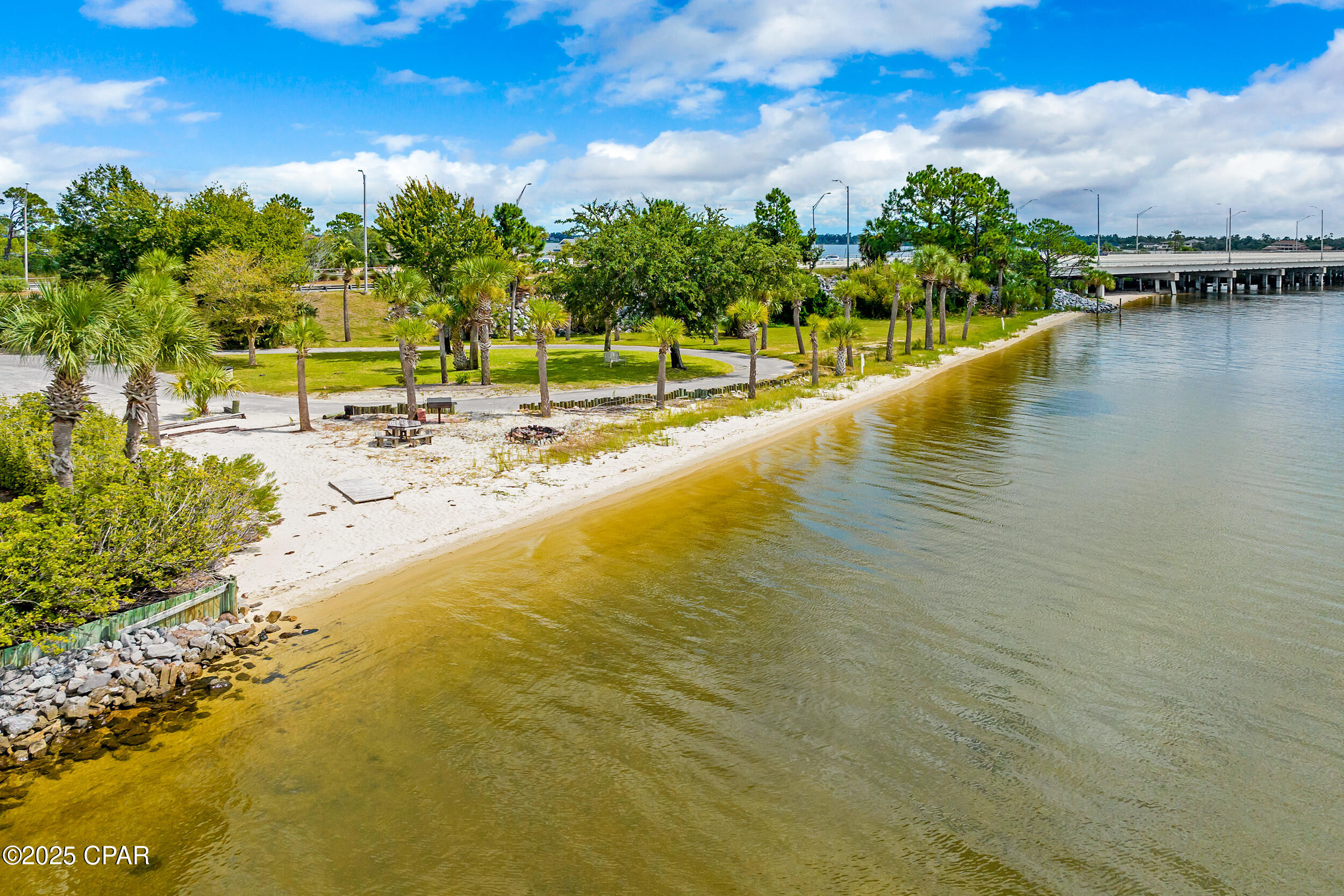 Marina Bay Condo - Residential