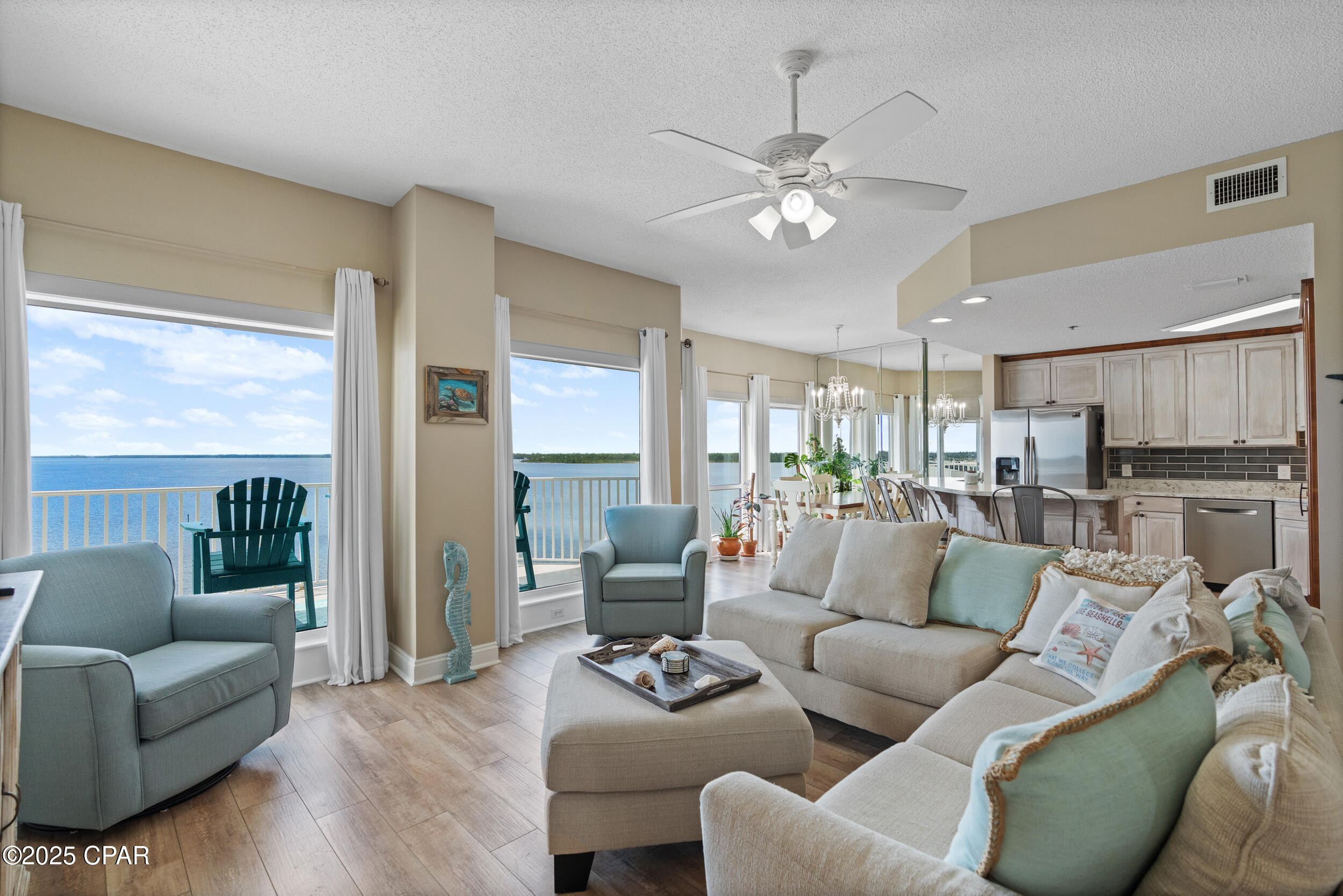 Marina Bay Condo - Residential