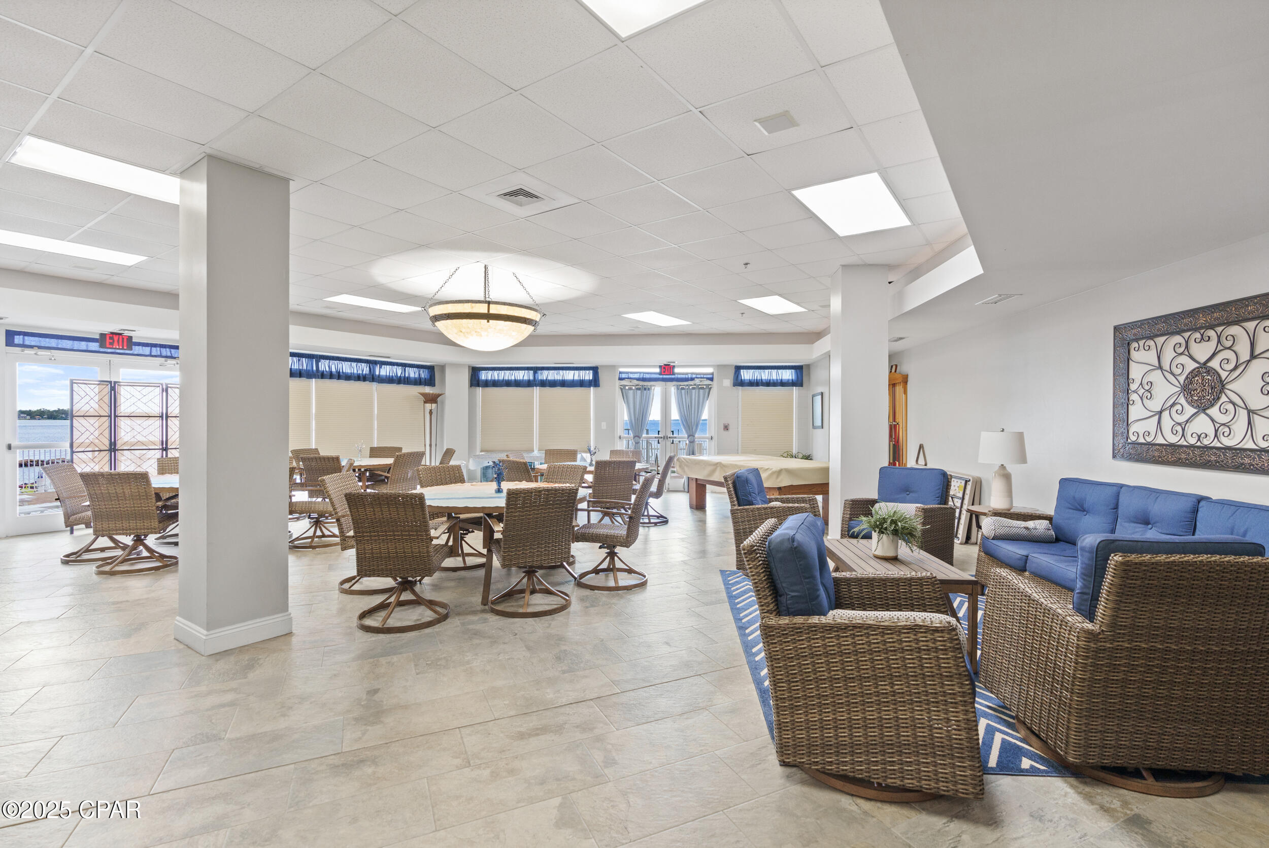 Marina Bay Condo - Residential