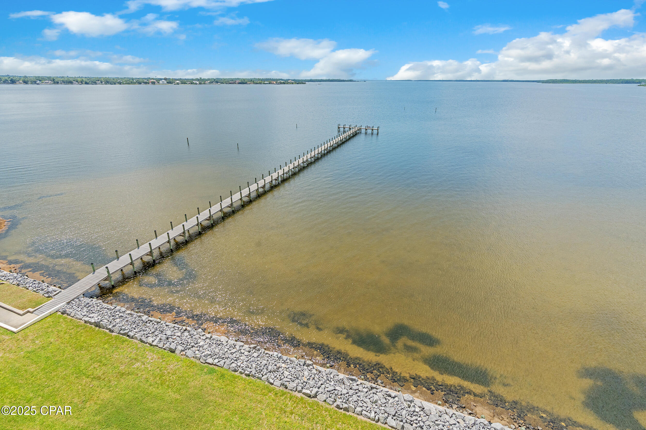 Marina Bay Condo - Residential