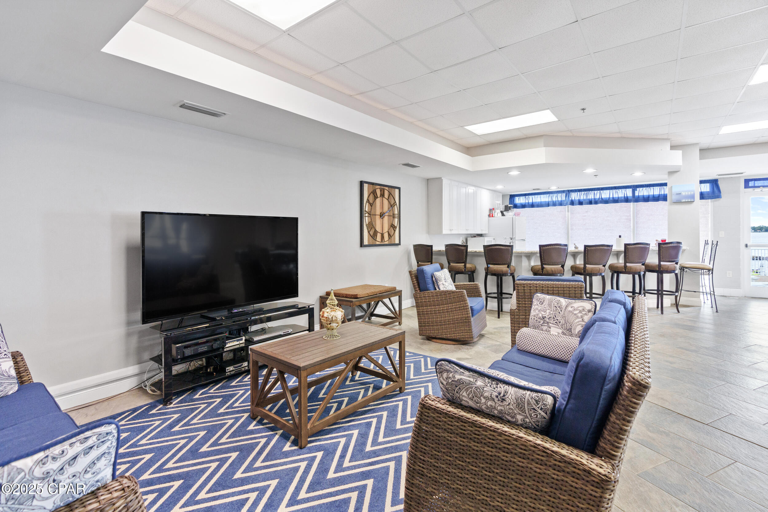 Marina Bay Condo - Residential