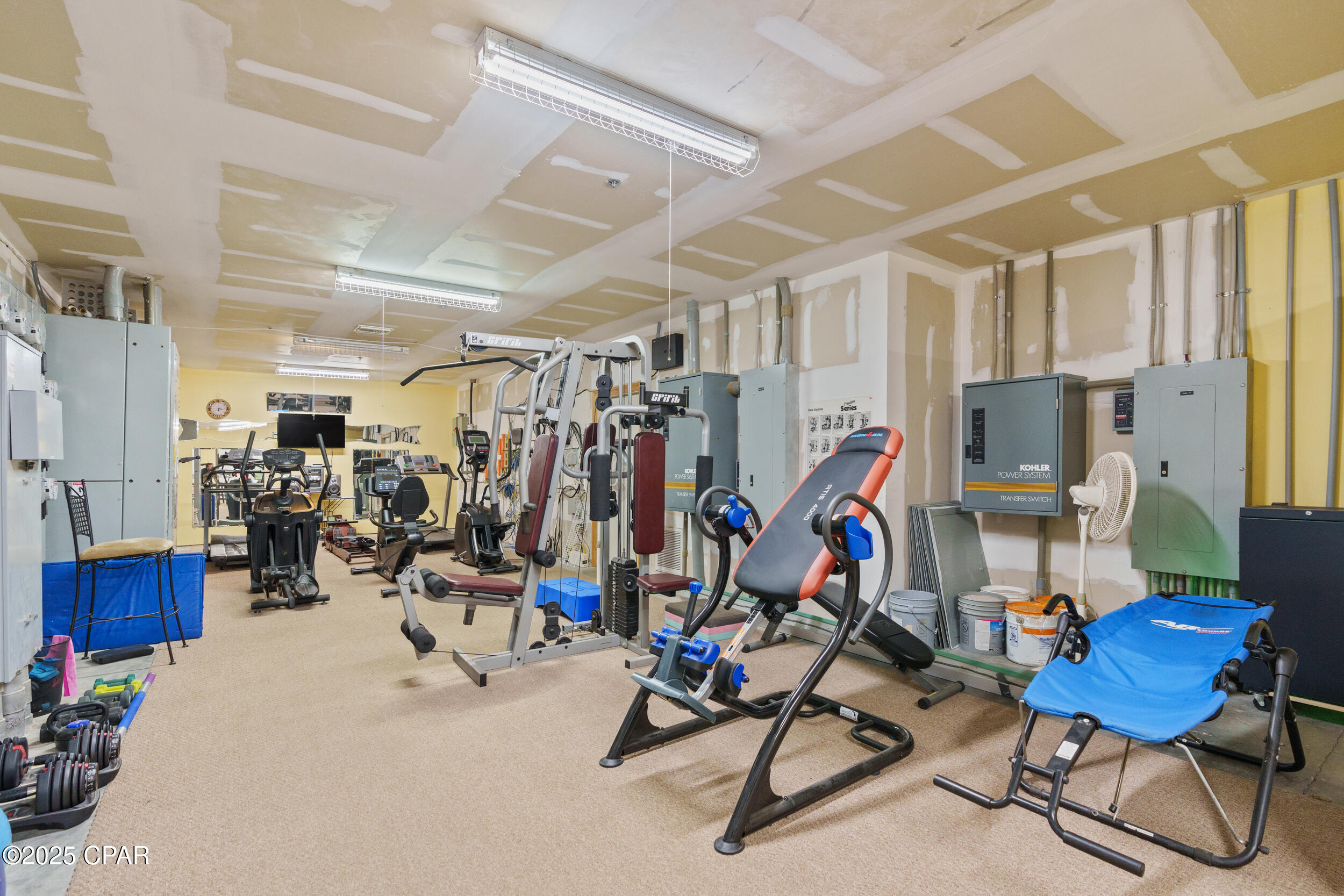 Marina Bay Condo - Residential