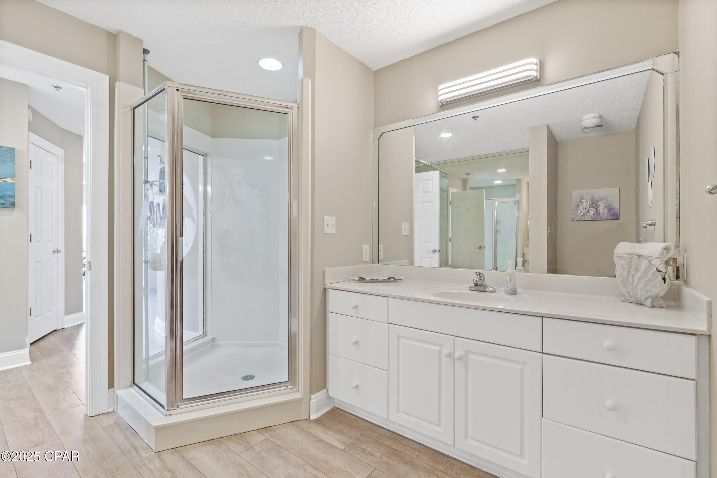 Marina Bay Condo - Residential