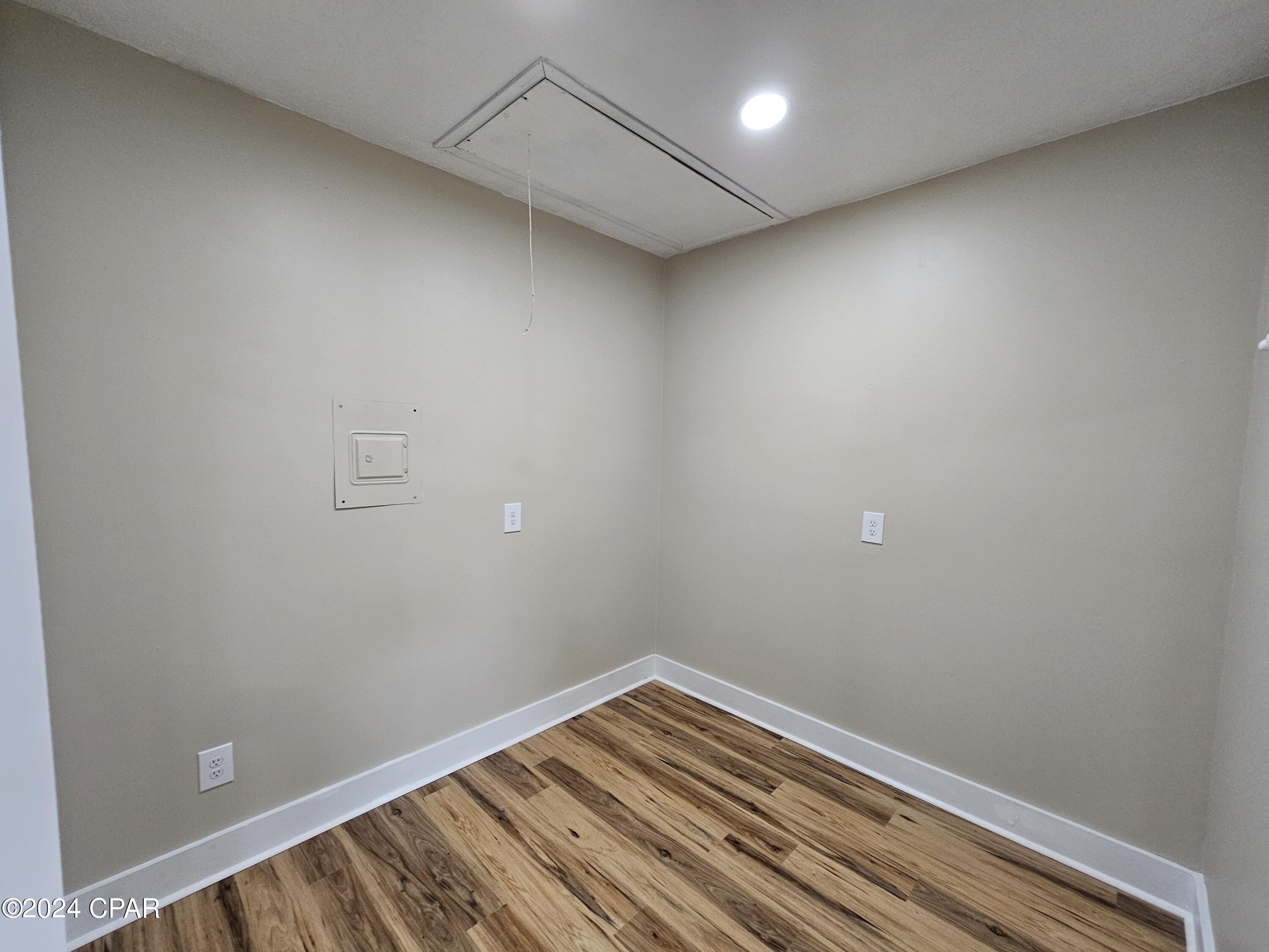 [No Recorded Subdiv] - Residential Lease