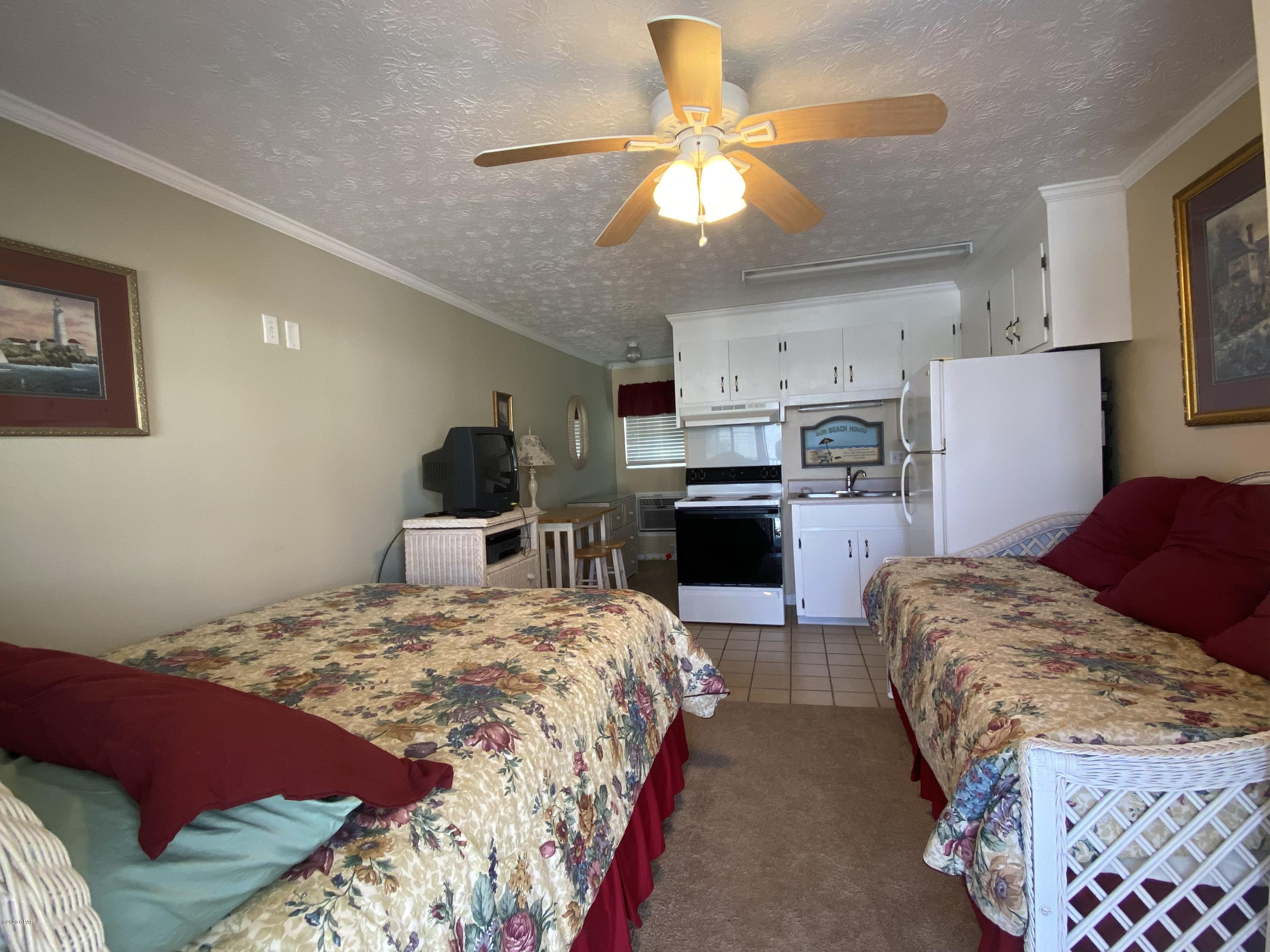 Stingray Condo. - Residential