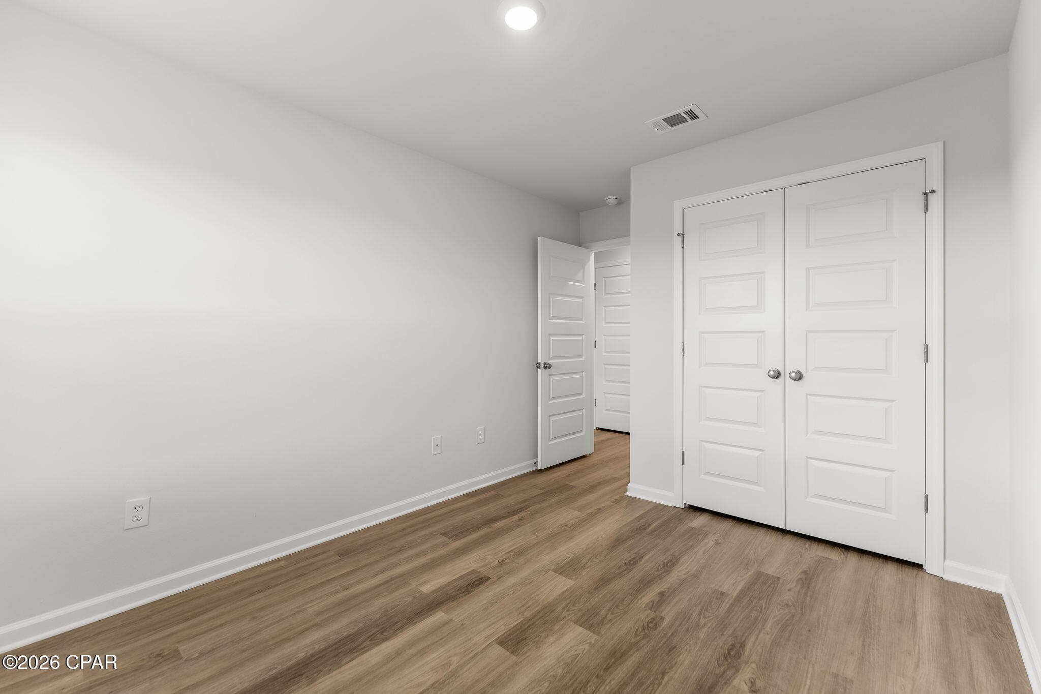 Jakes Landing - Residential Lease