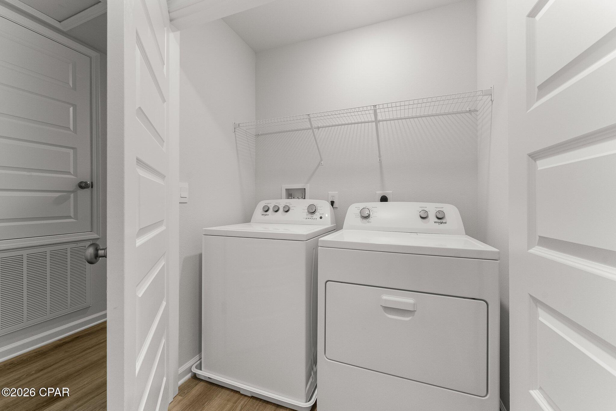 Jakes Landing - Residential Lease