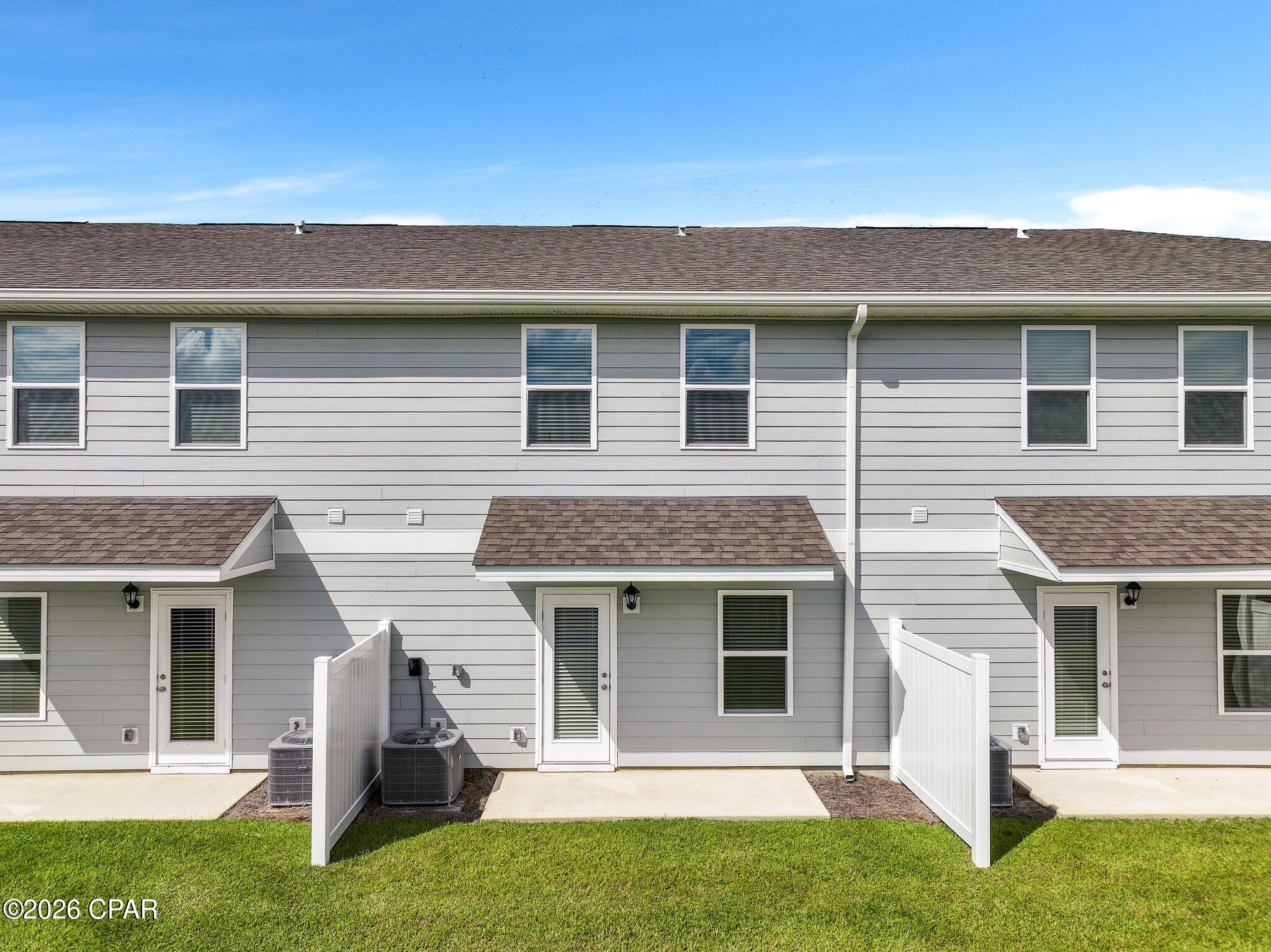 Jakes Landing - Residential Lease