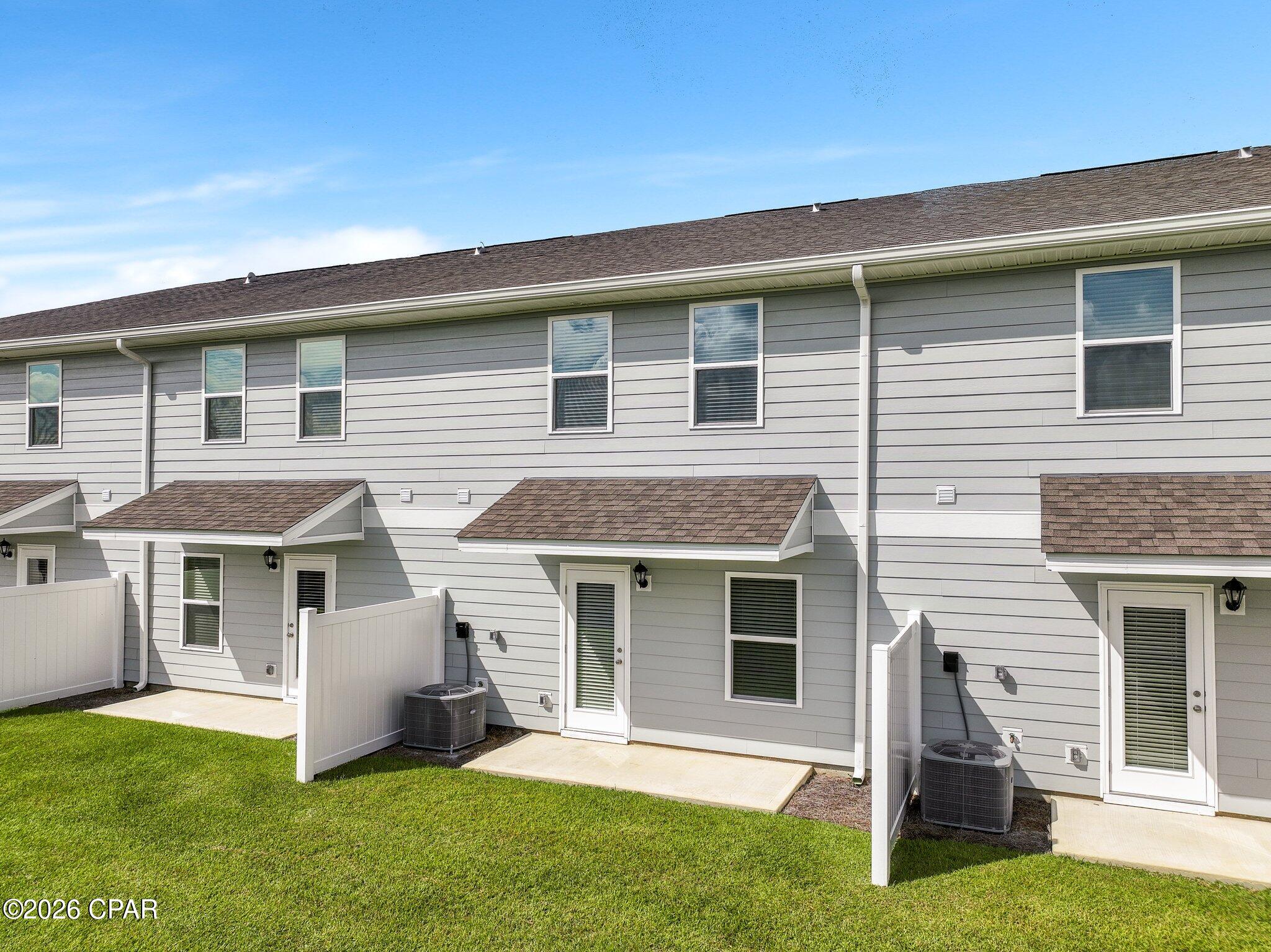 Jakes Landing - Residential Lease