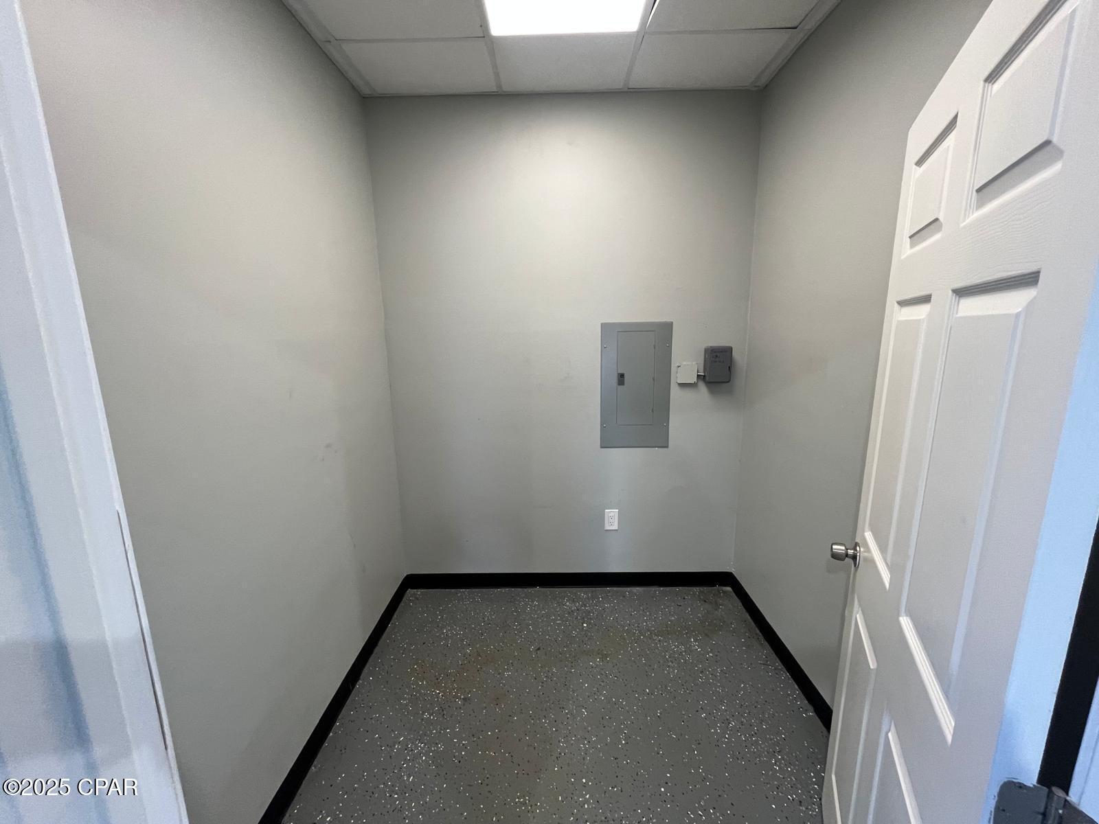 Lakeside Plat - Commercial Lease